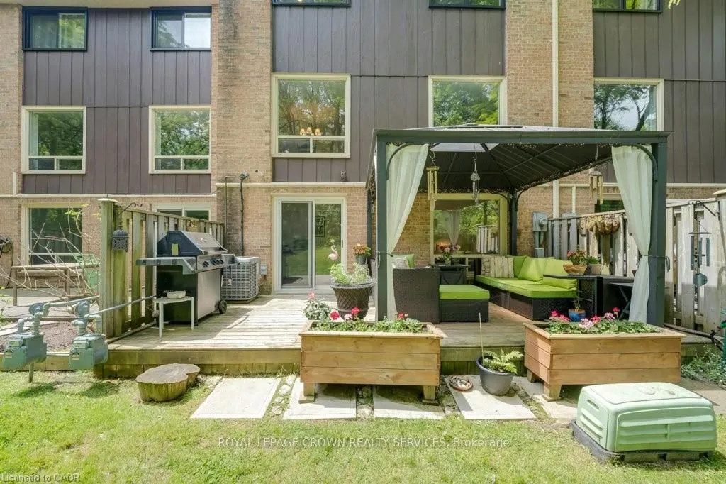 220 Salisbury Avenue, #22