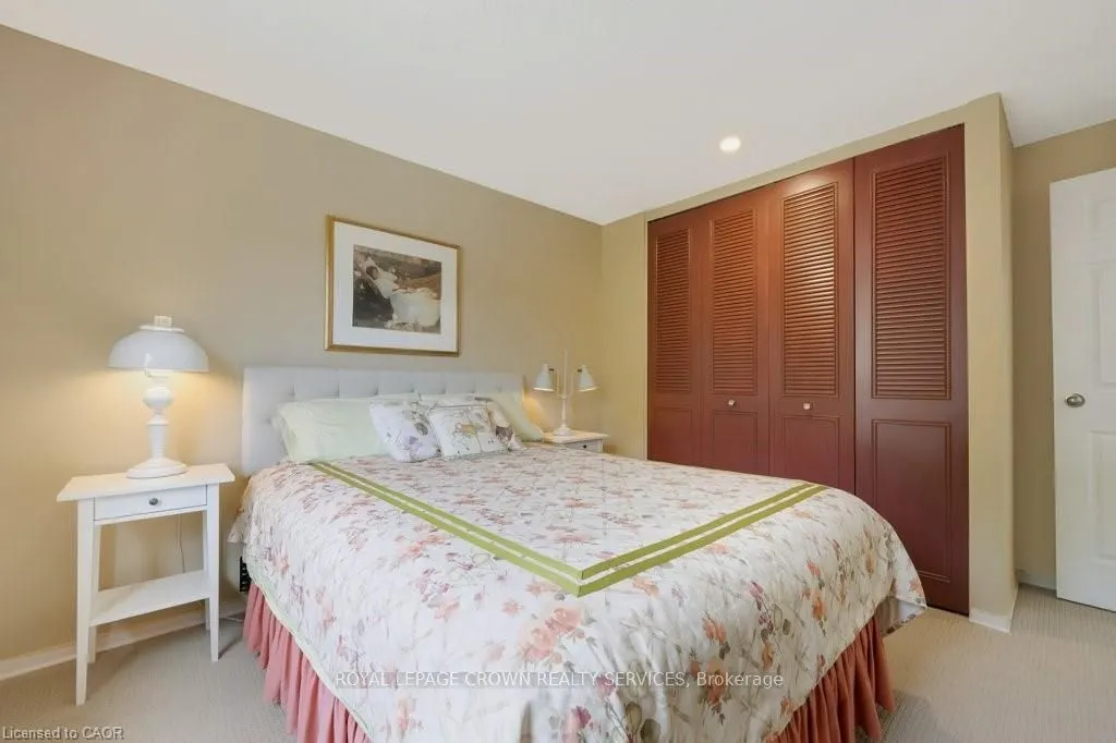 220 Salisbury Avenue, #22