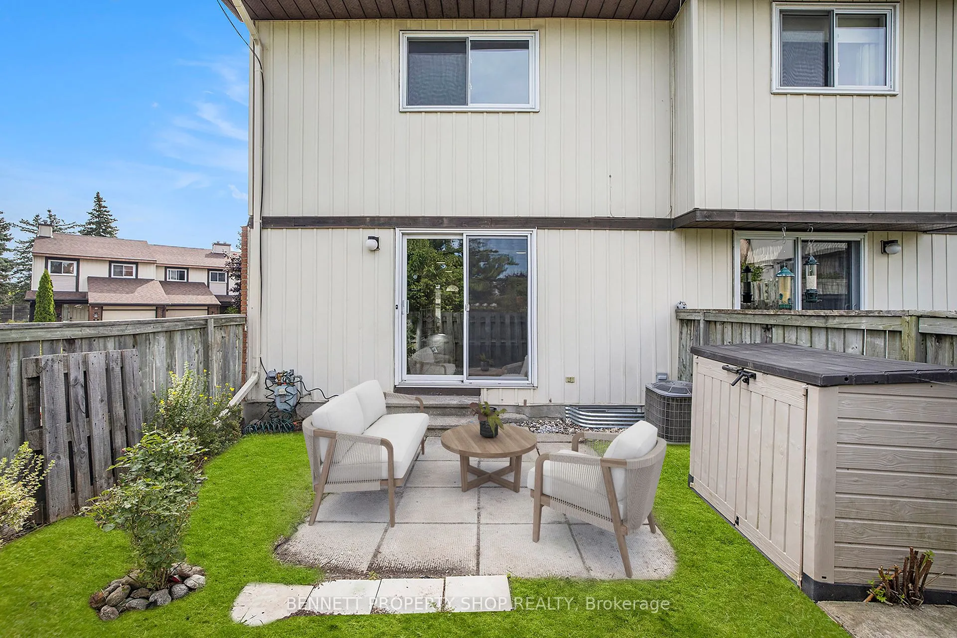 43 Clarkson Crescent