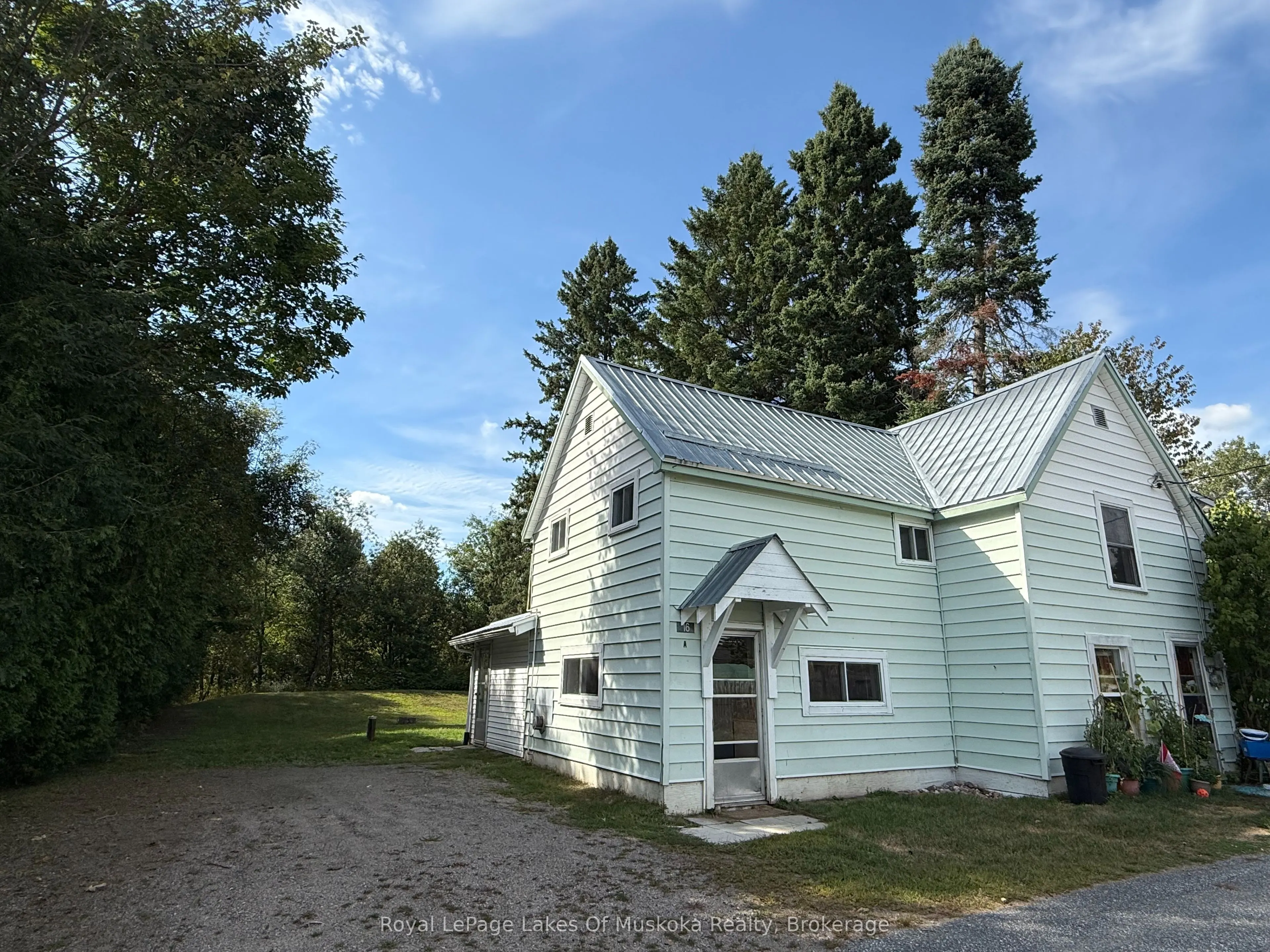 16 Barbara Street