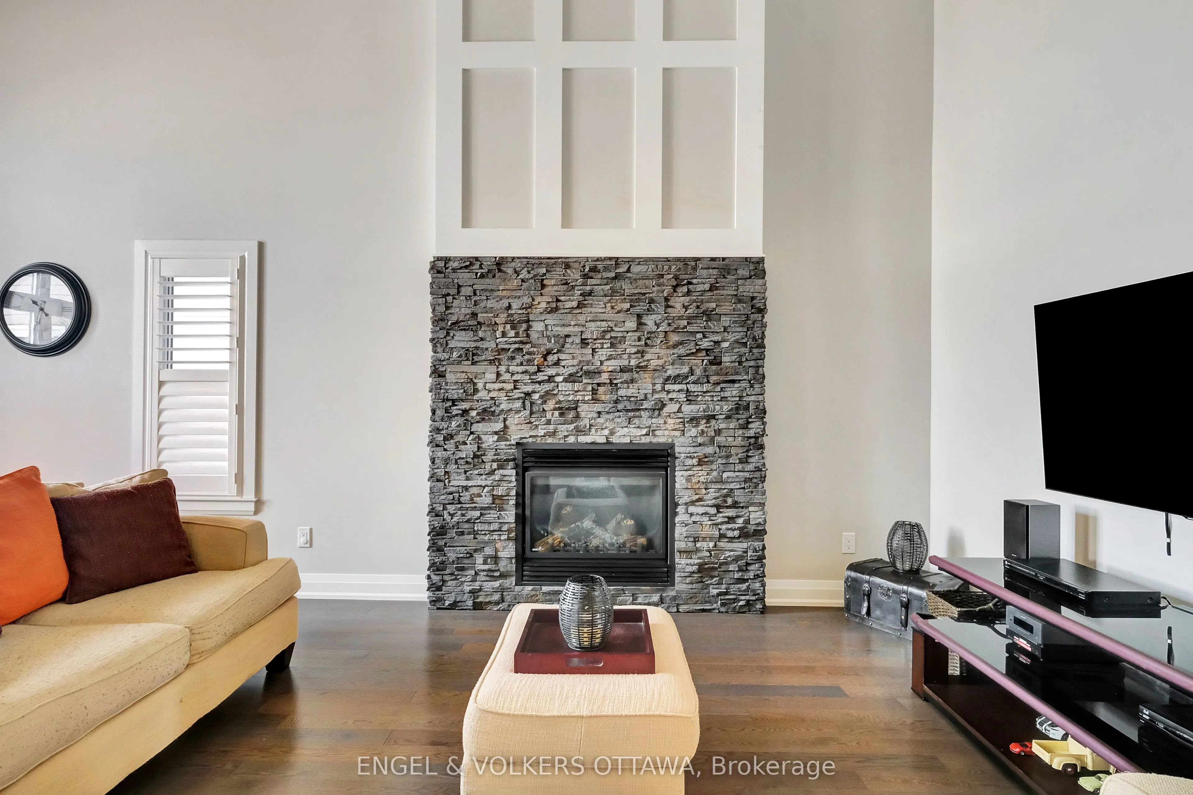 304 Colmar Street
