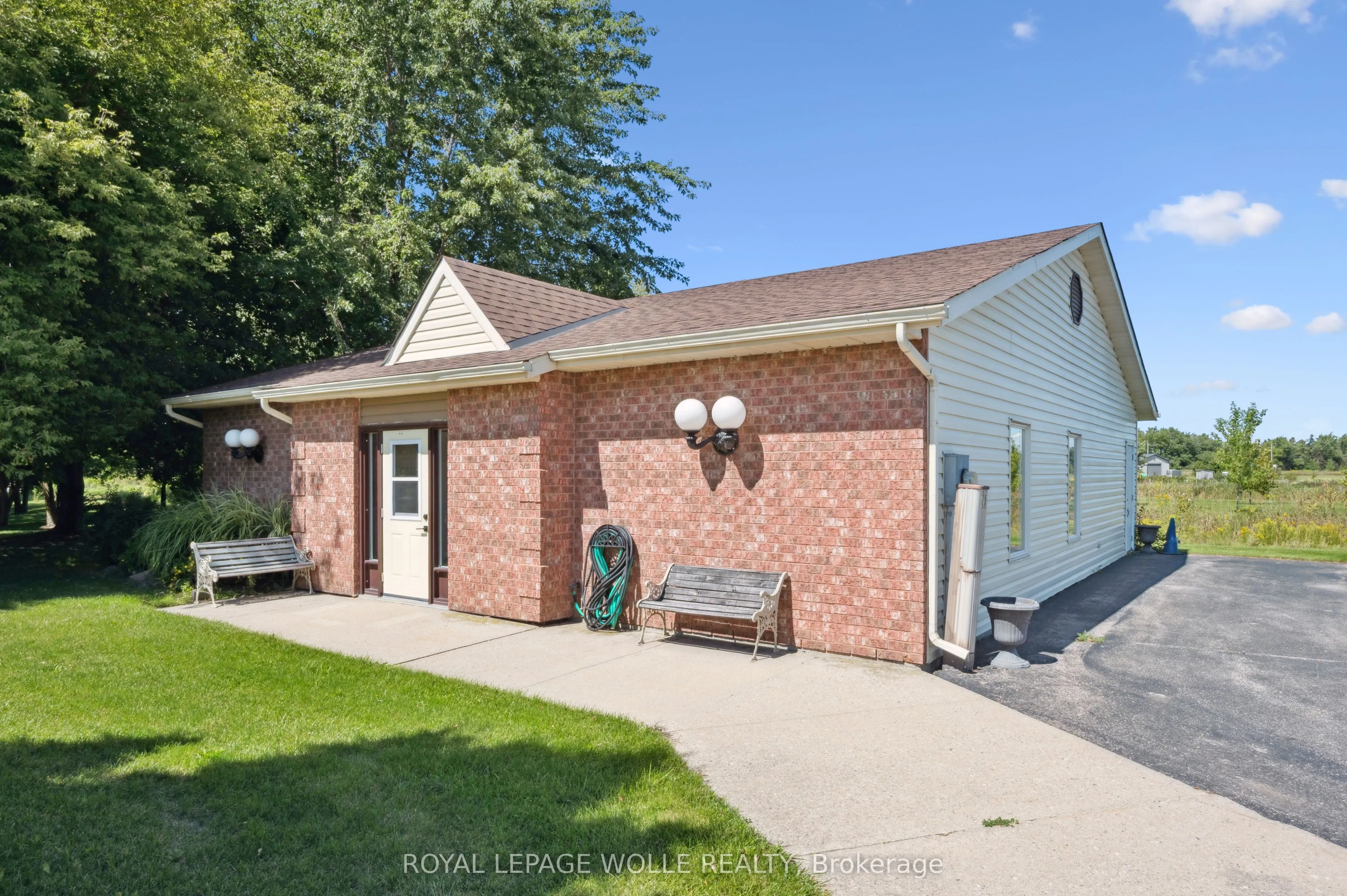 1080 Isabella Street, ##2
