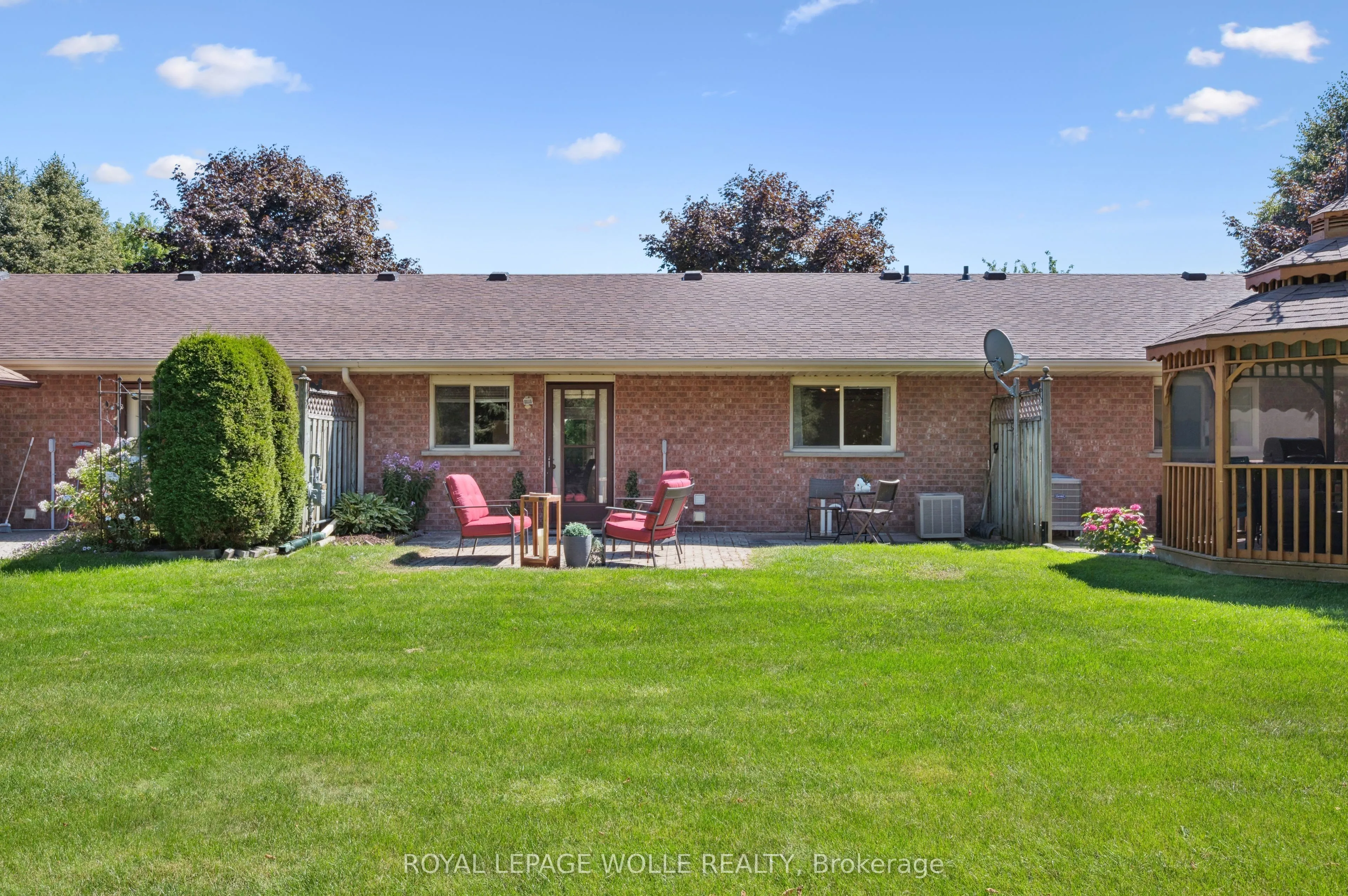 1080 Isabella Street, ##2
