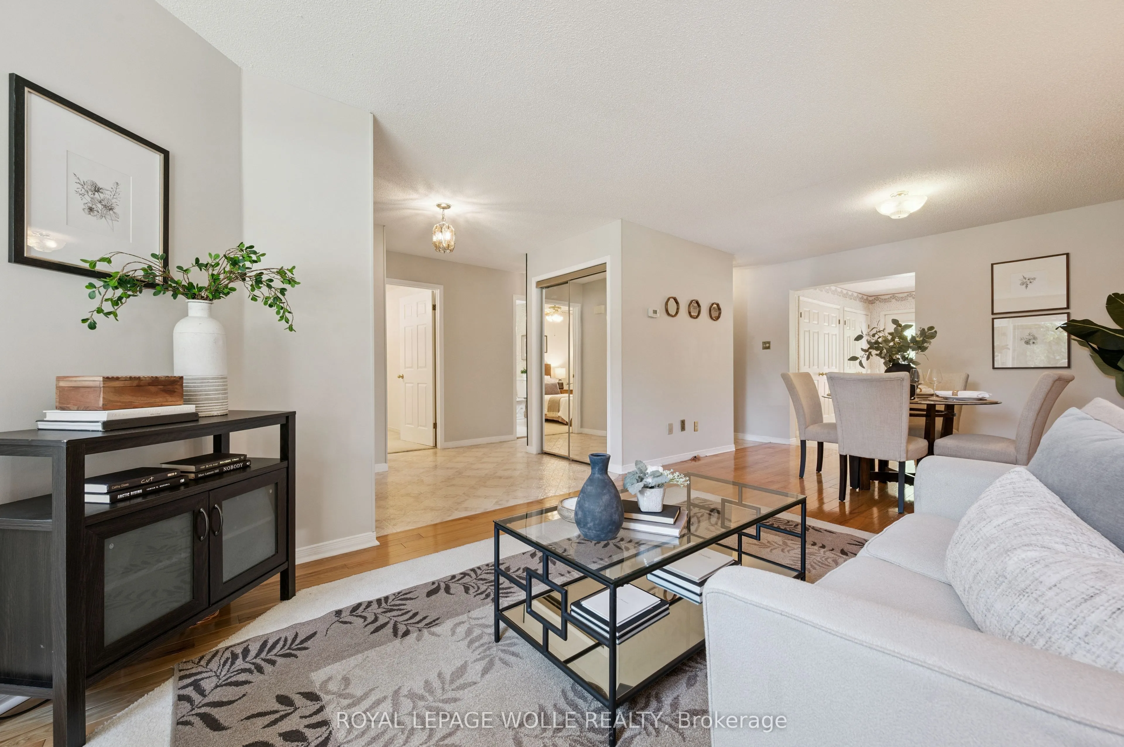 1080 Isabella Street, ##2