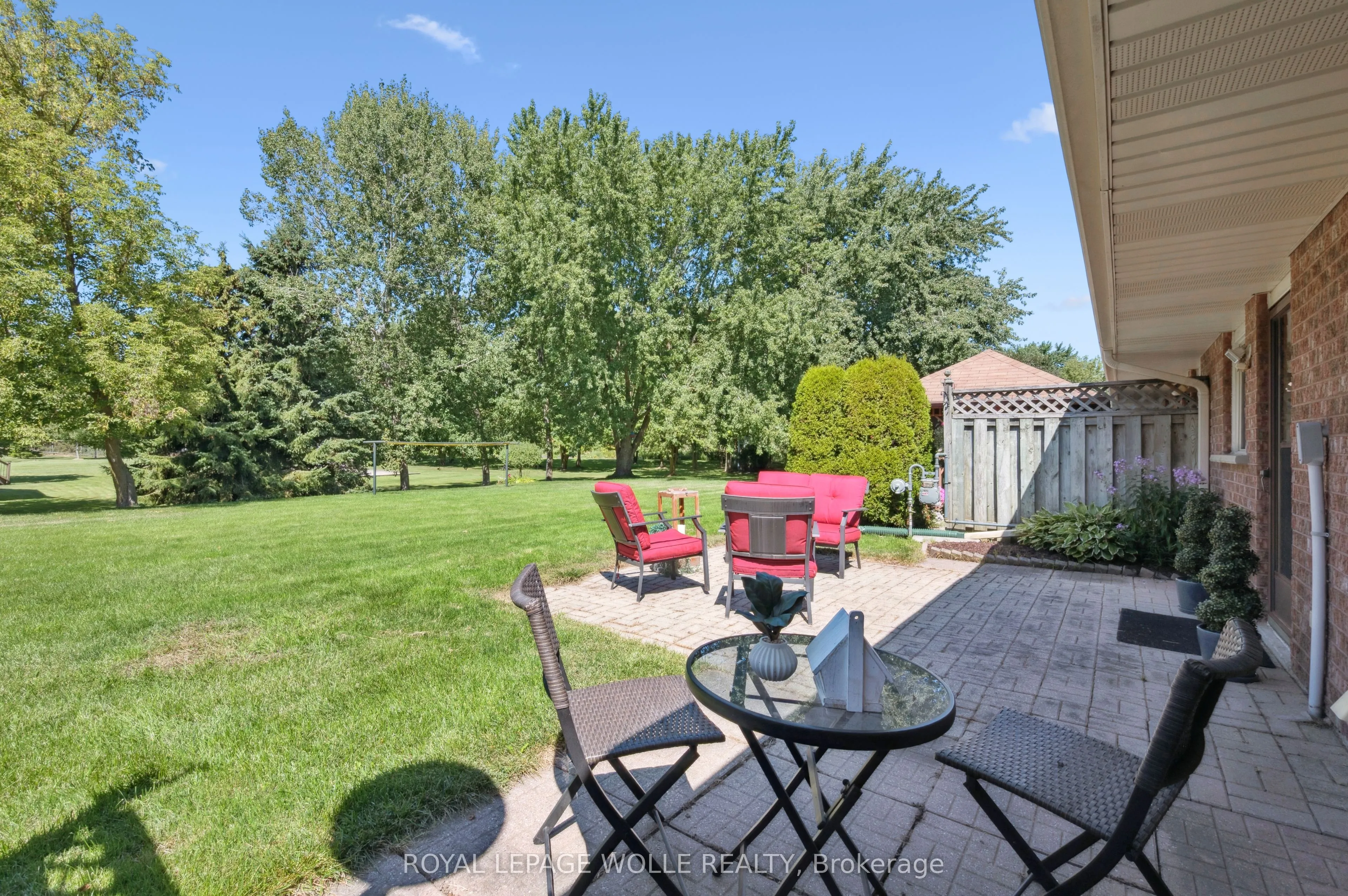 1080 Isabella Street, ##2