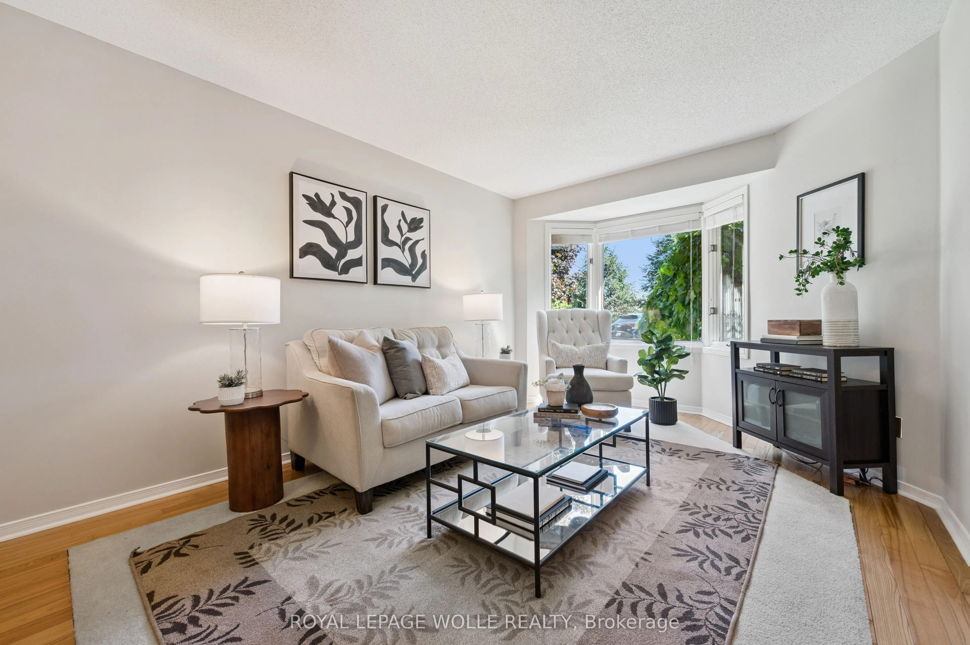 1080 Isabella Street, ##2