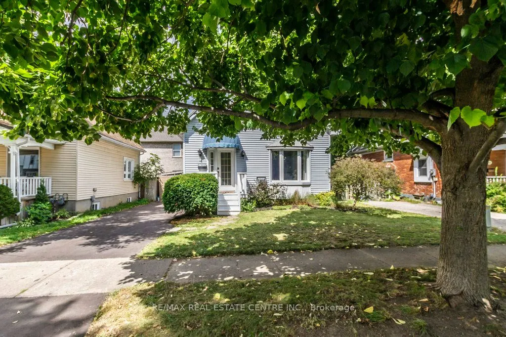 56 John Street W