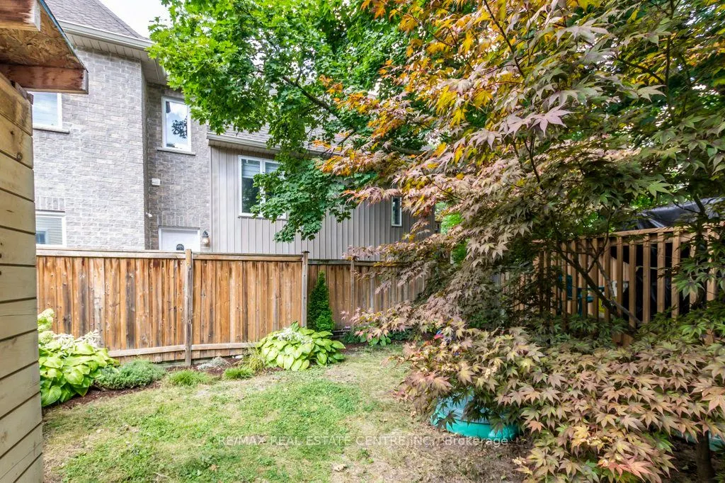 56 John Street W