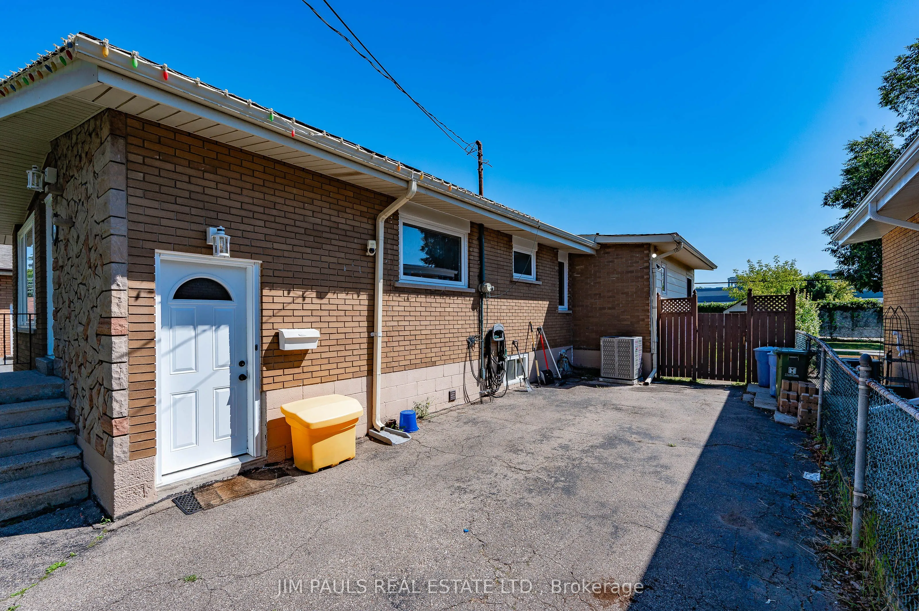 67 Deschene Avenue