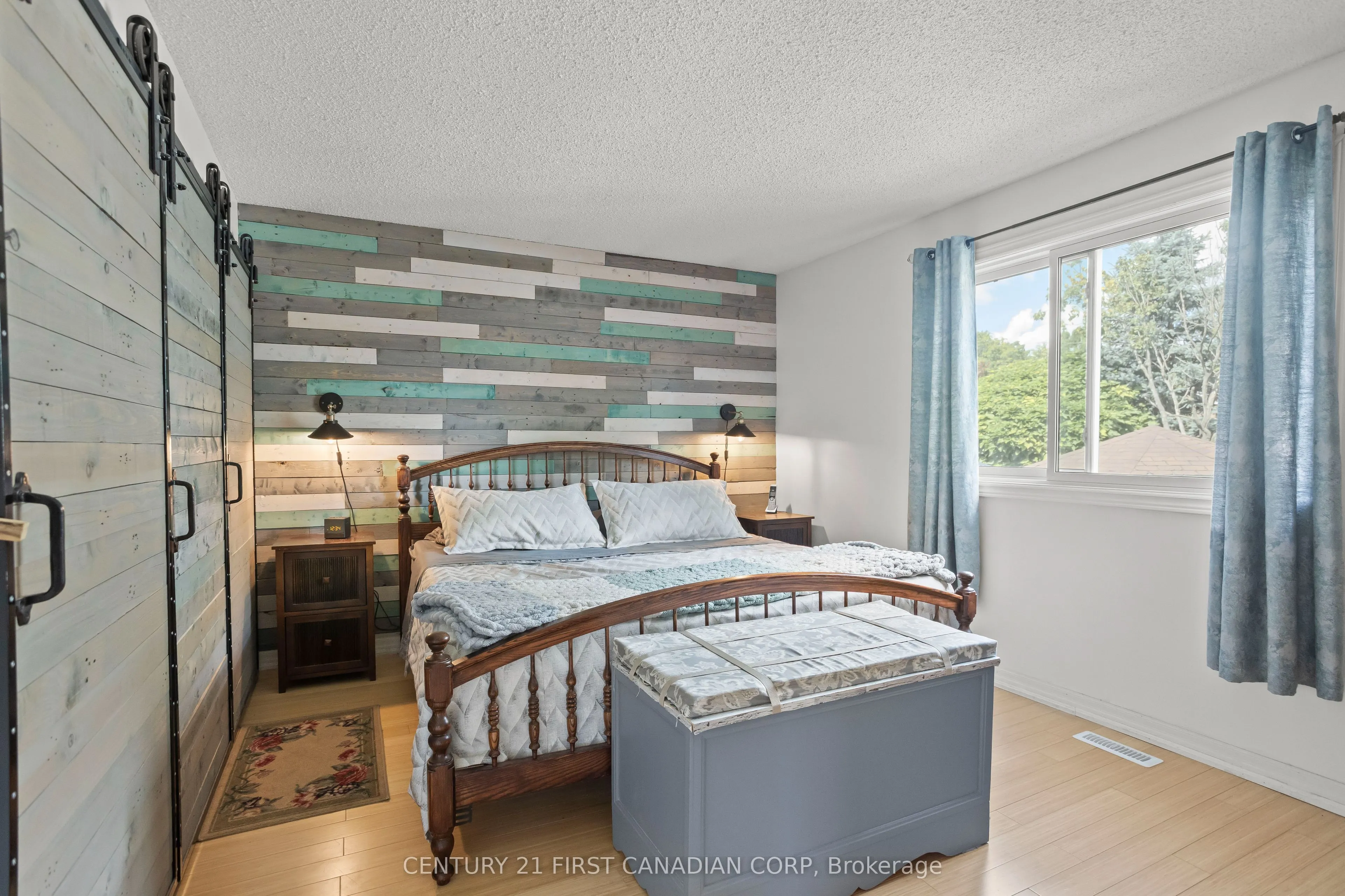 57 Tumbleweed Crescent