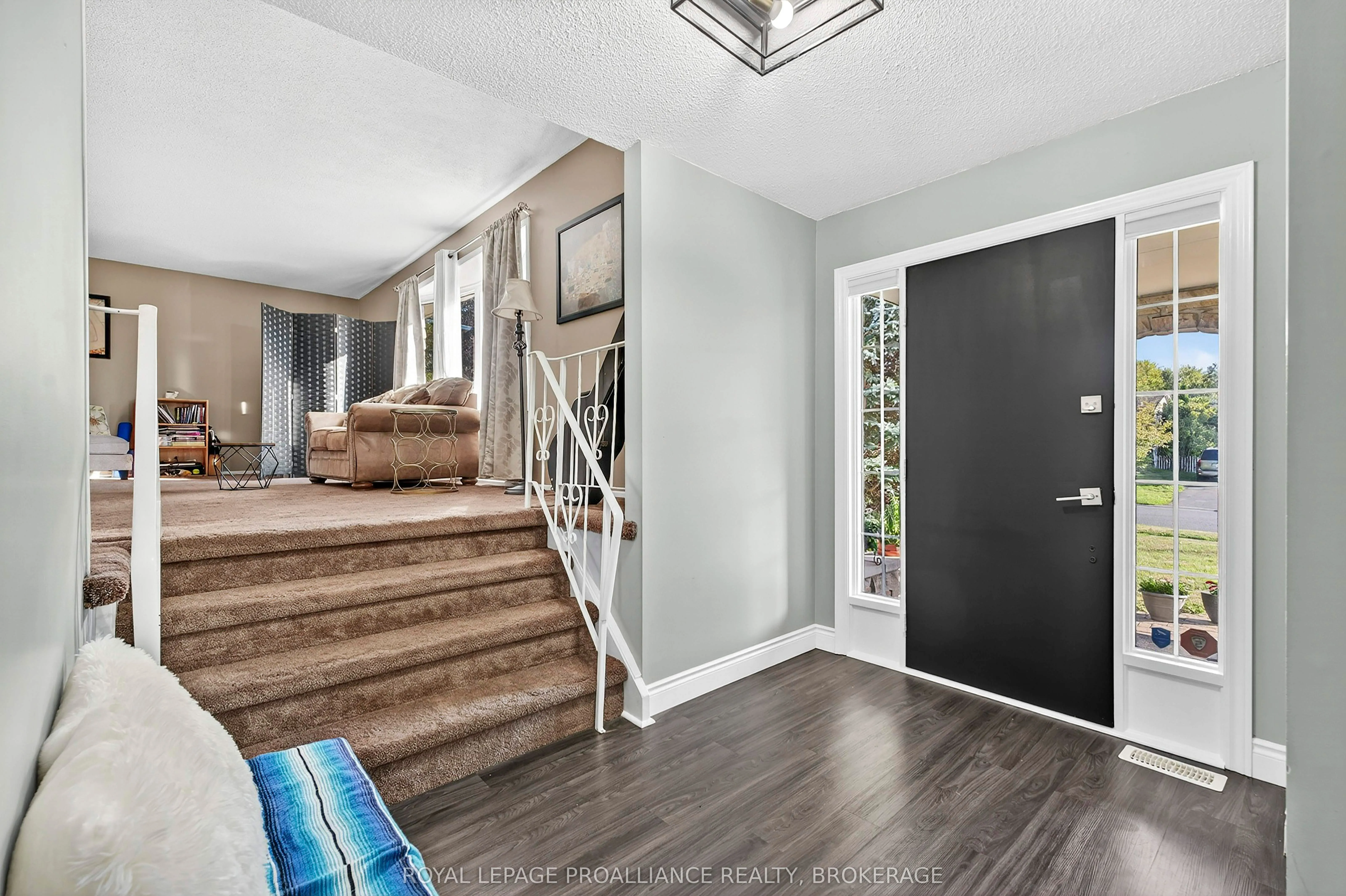 866 Pembridge Crescent