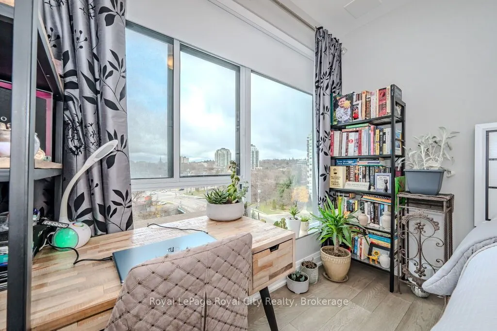 71 Wyndham Street S, #608