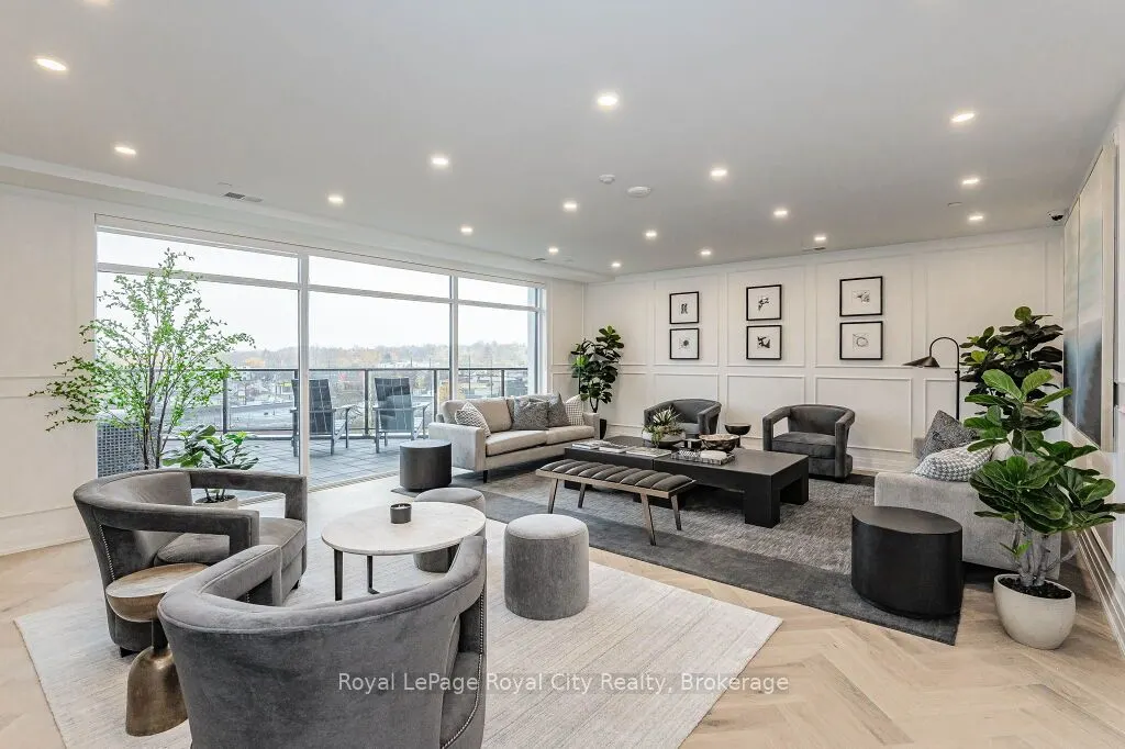 71 Wyndham Street S, #608