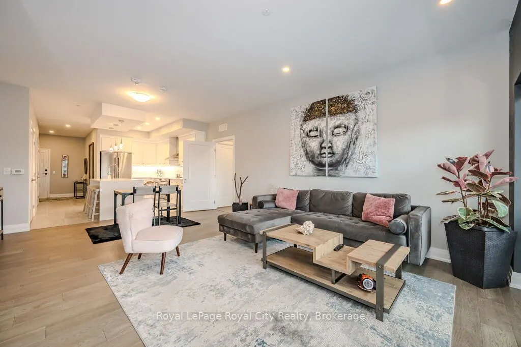 71 Wyndham Street S, #608
