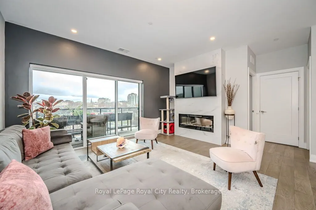 71 Wyndham Street S, #608