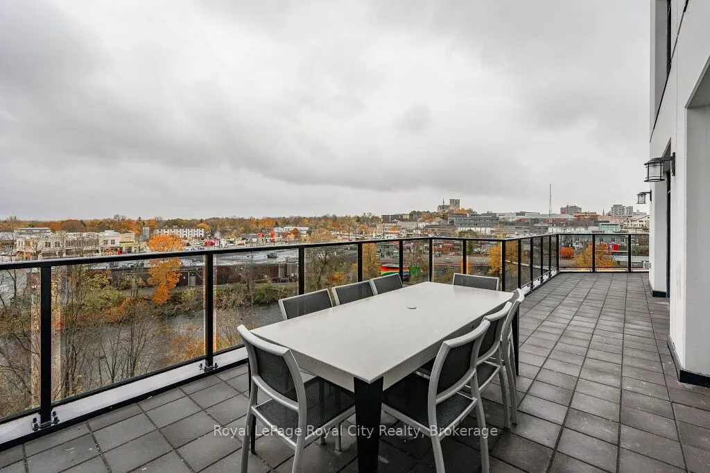 71 Wyndham Street S, #608