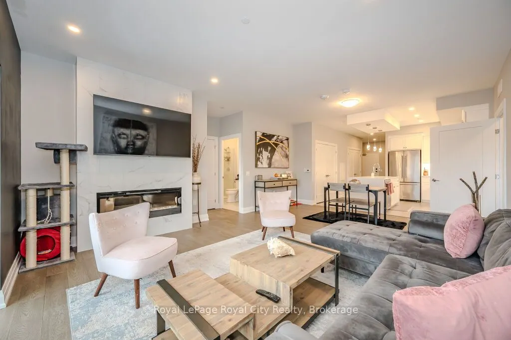 71 Wyndham Street S, #608