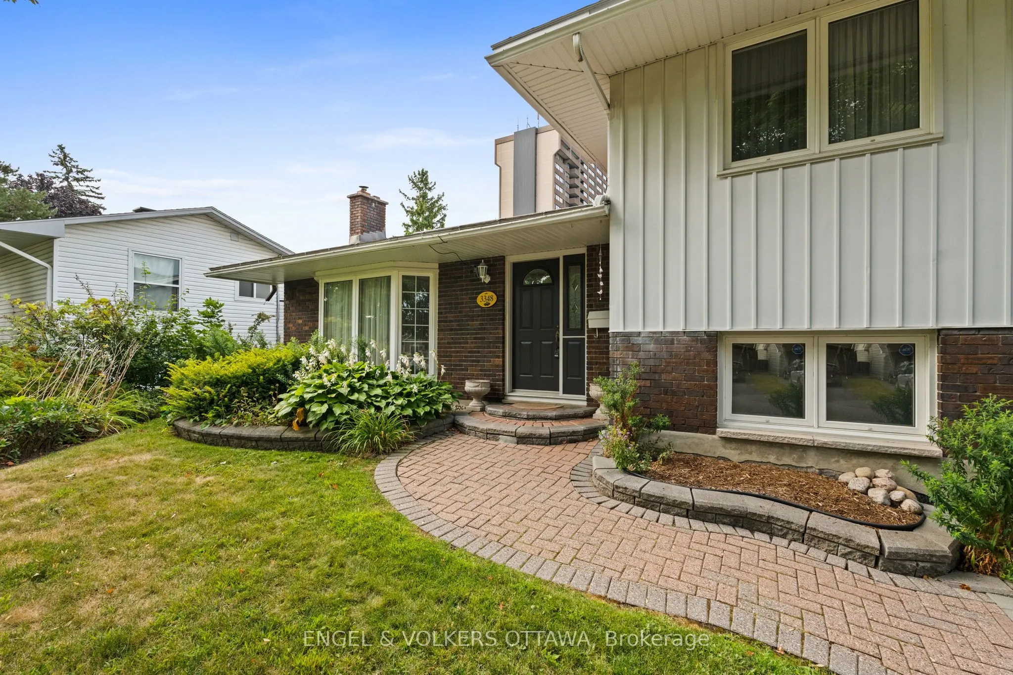 3348 Kodiak Street