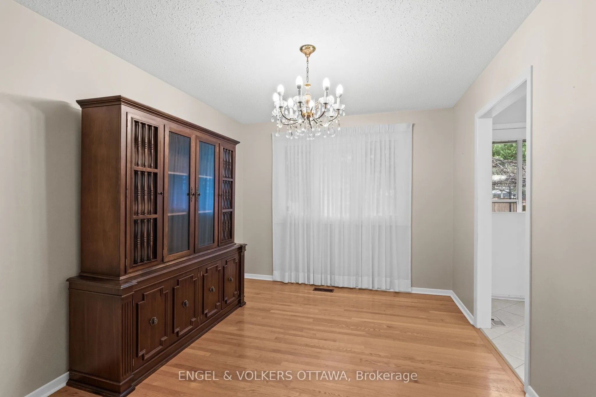 3348 Kodiak Street