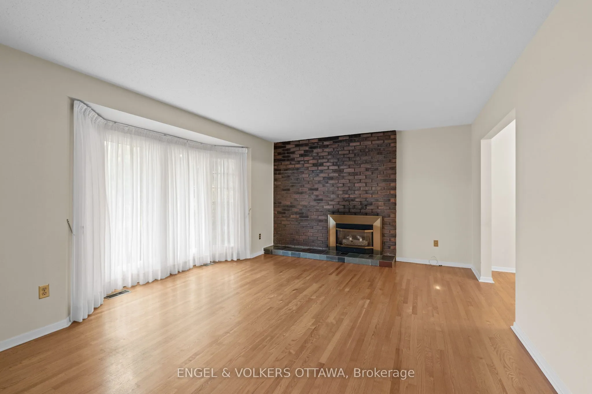 3348 Kodiak Street