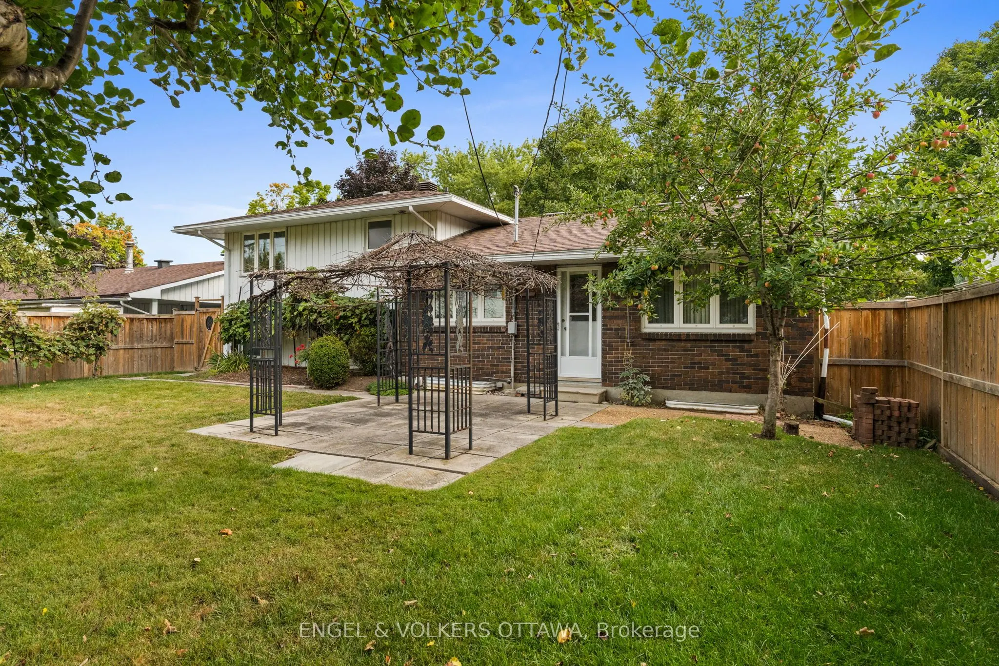 3348 Kodiak Street
