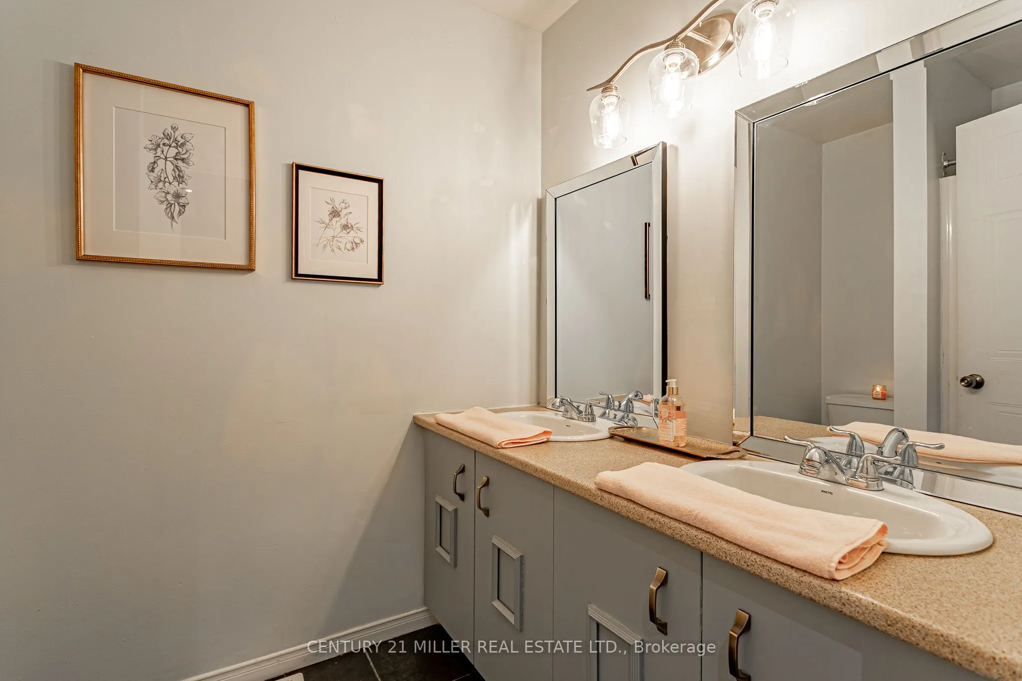 9 Ailsa Place, #16