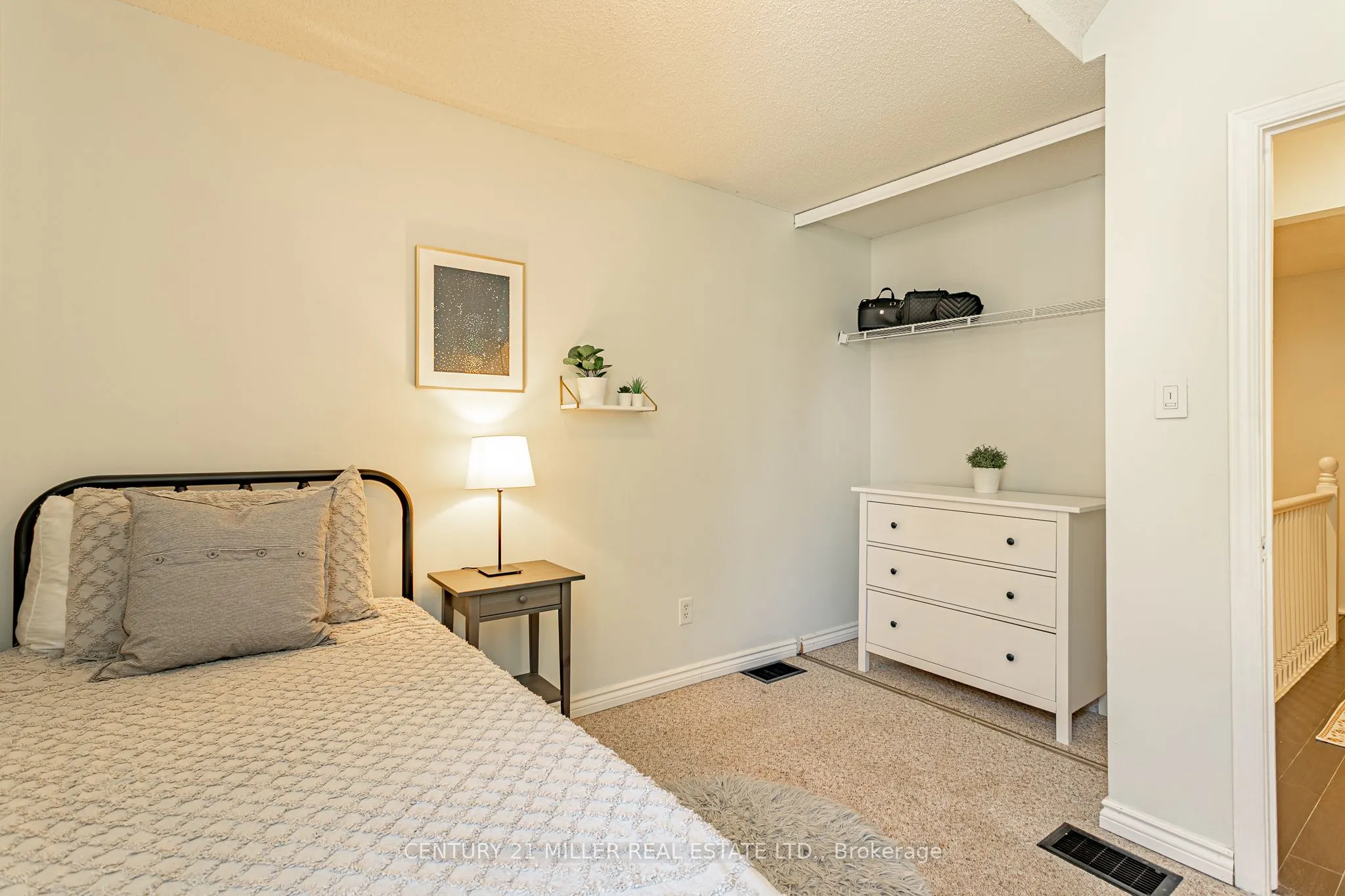 9 Ailsa Place, #16