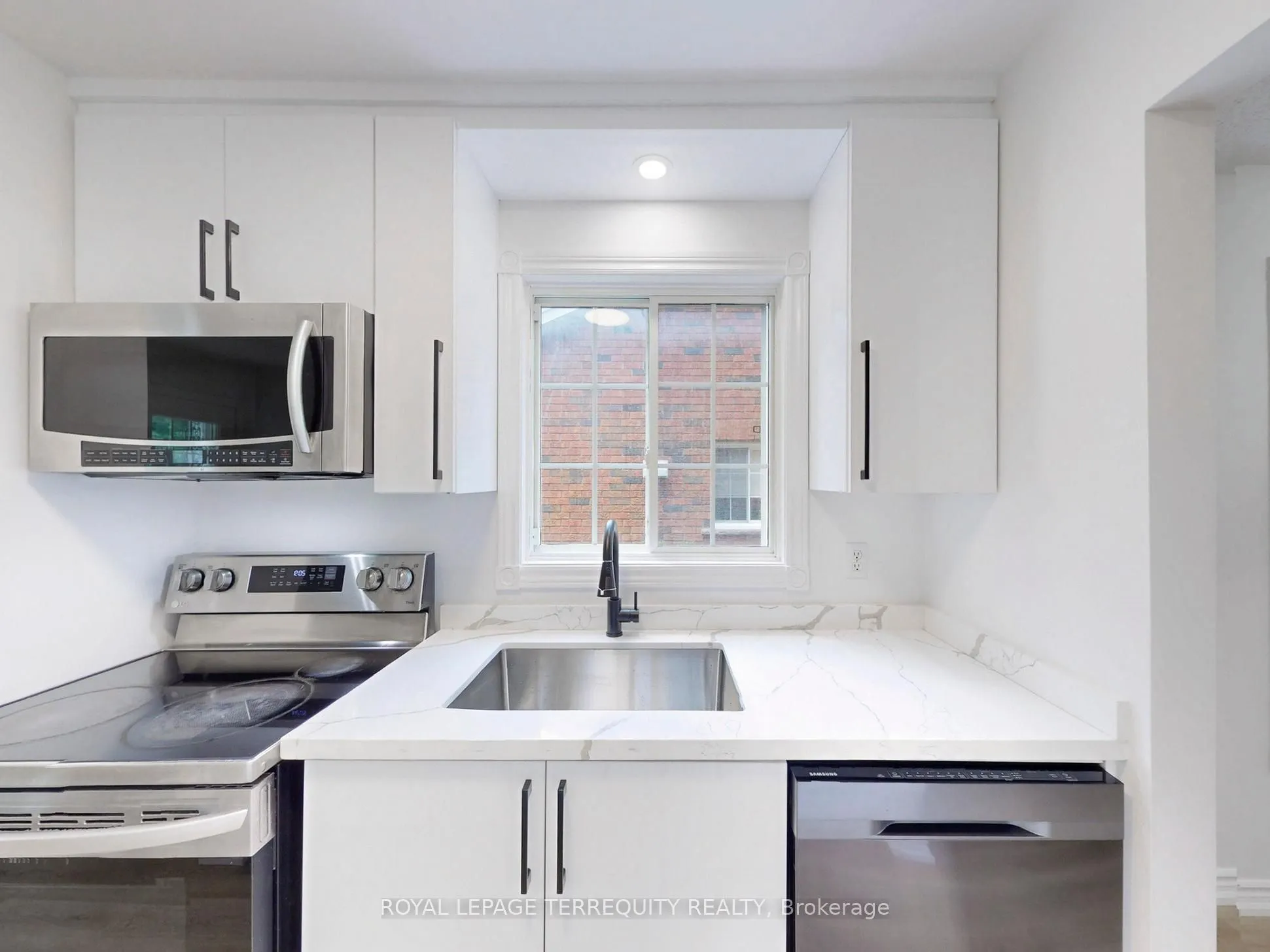 64C Harris Avenue, #22