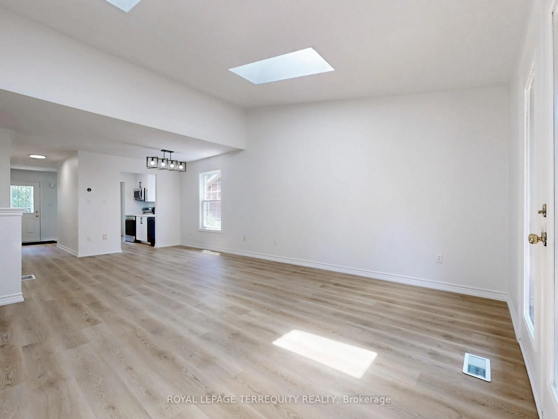 64C Harris Avenue, #22