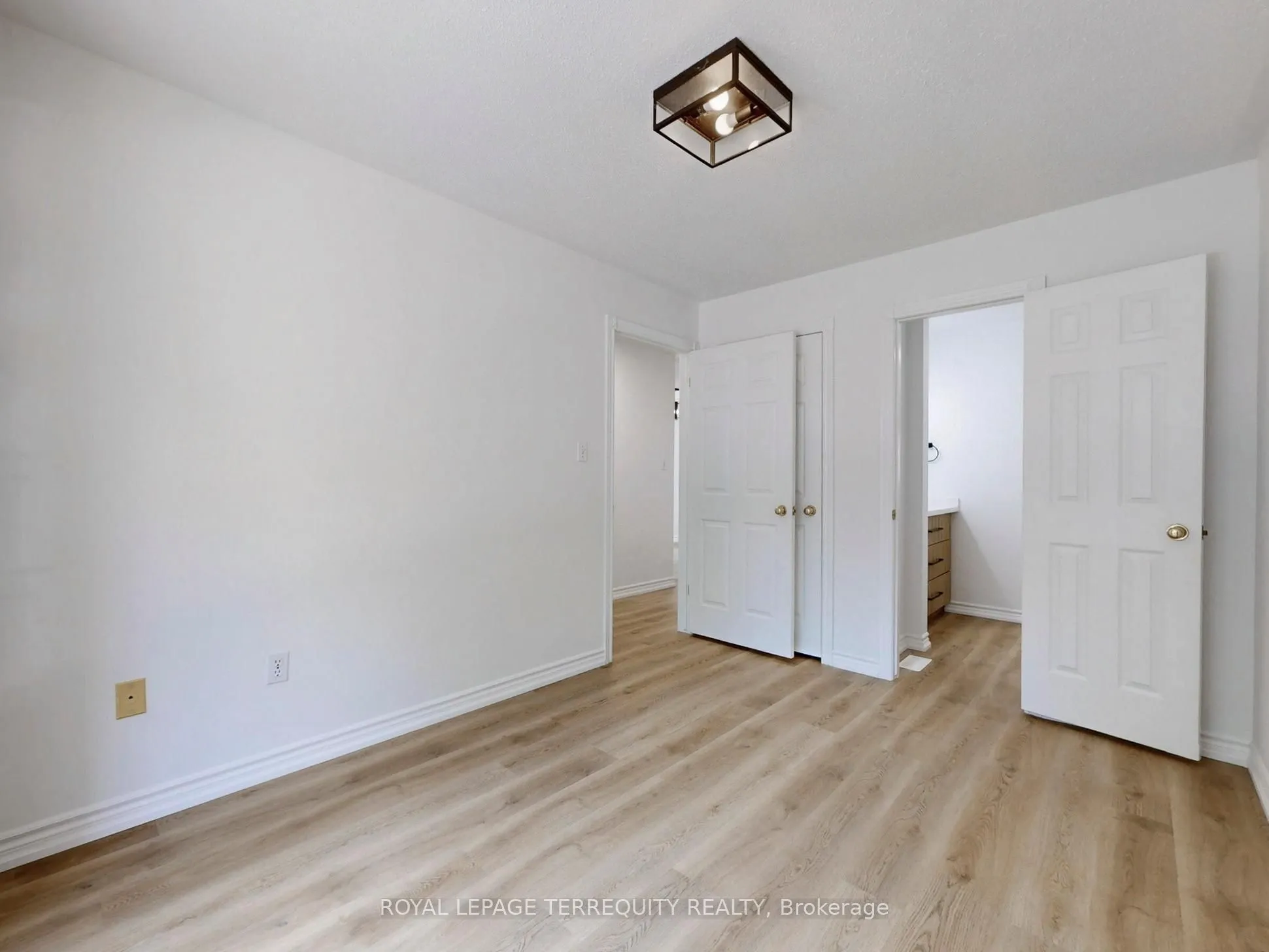 64C Harris Avenue, #22