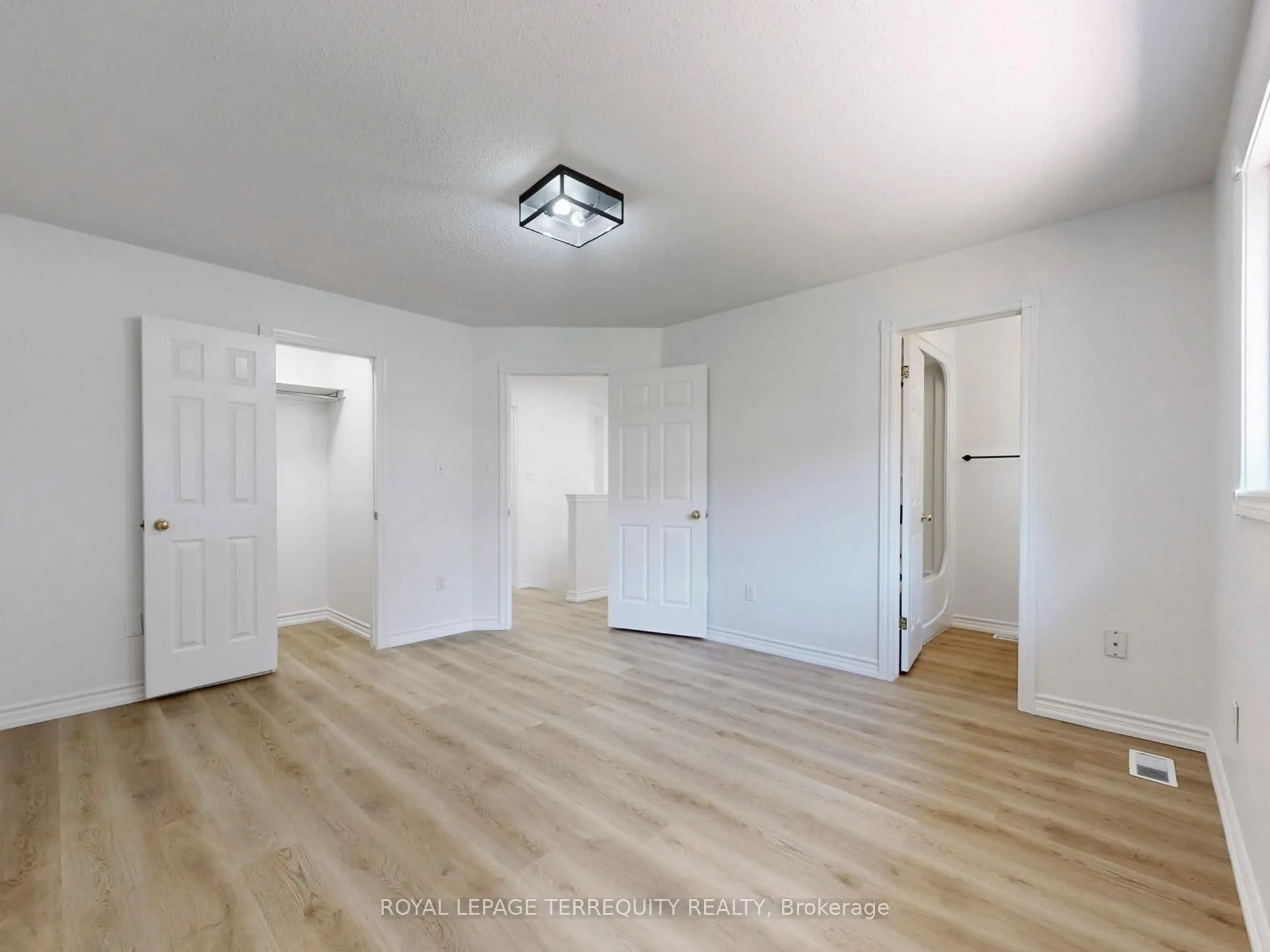 64C Harris Avenue, #22
