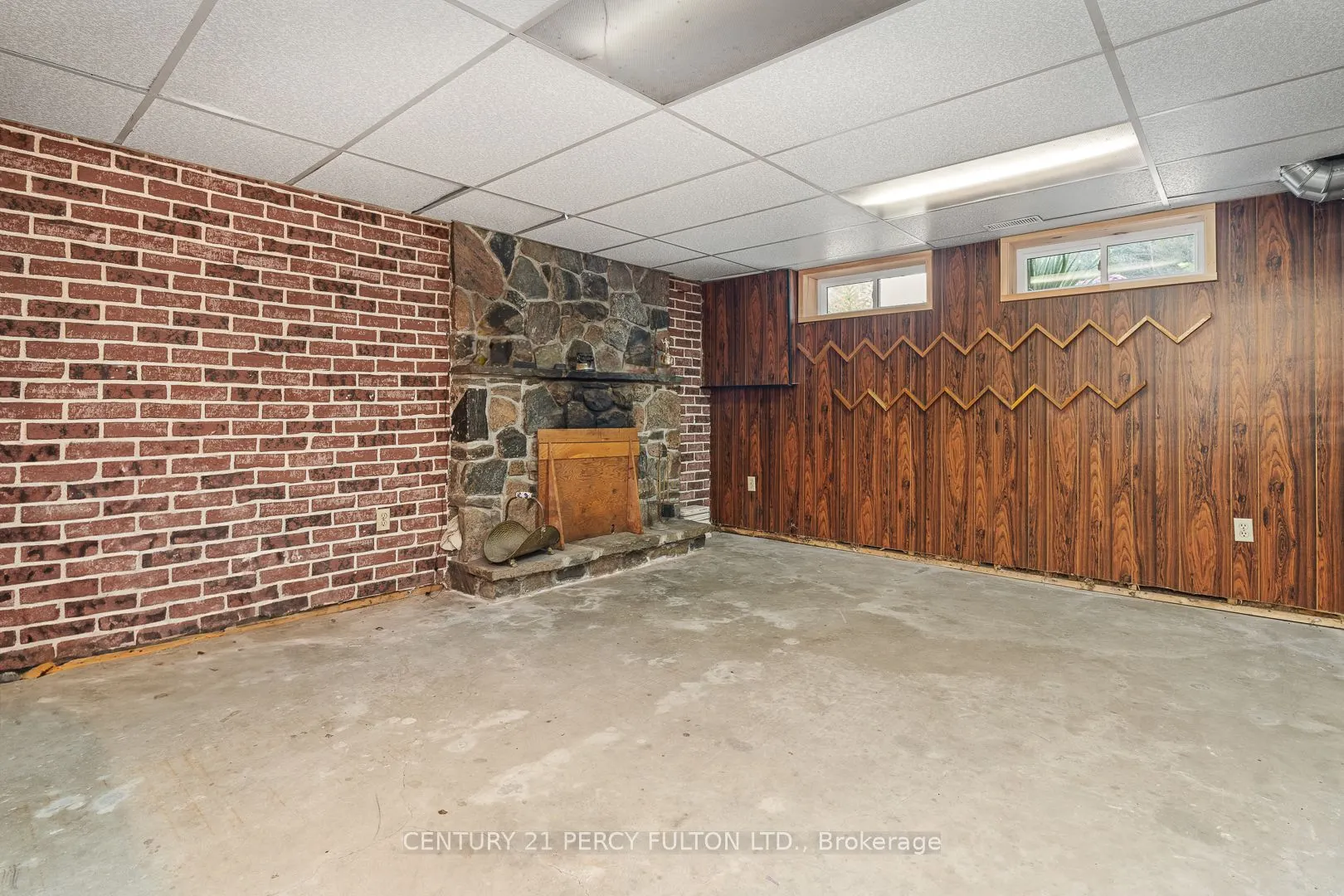 1004 Rosseau Lake 1 Road
