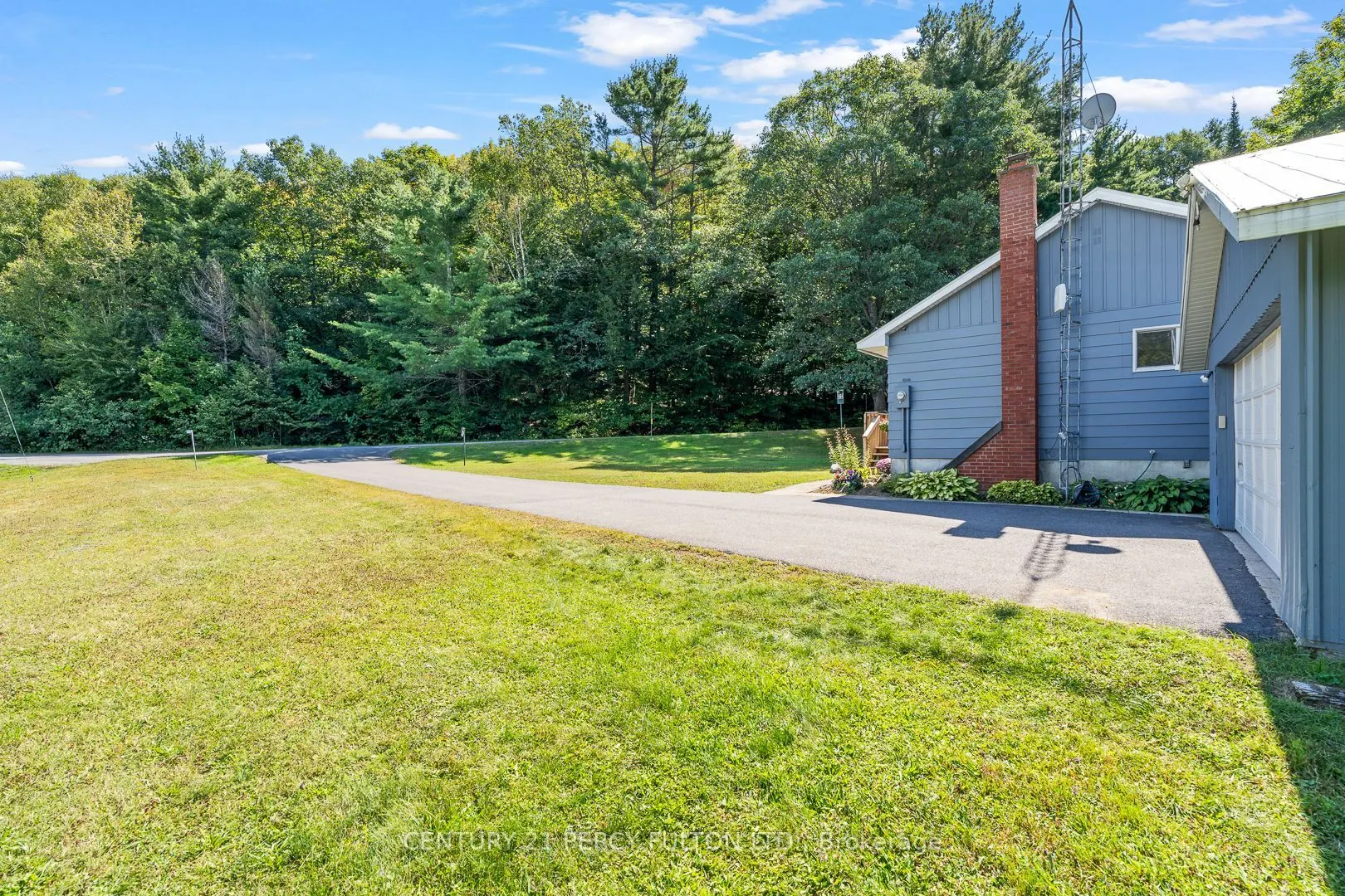 1004 Rosseau Lake 1 Road