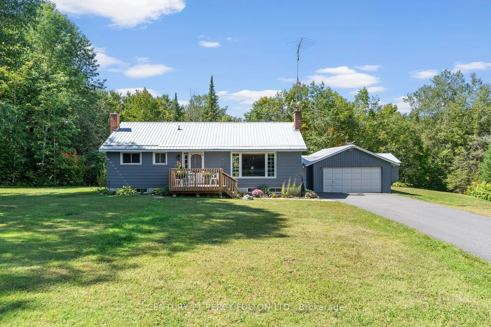 1004 Rosseau Lake 1 Road