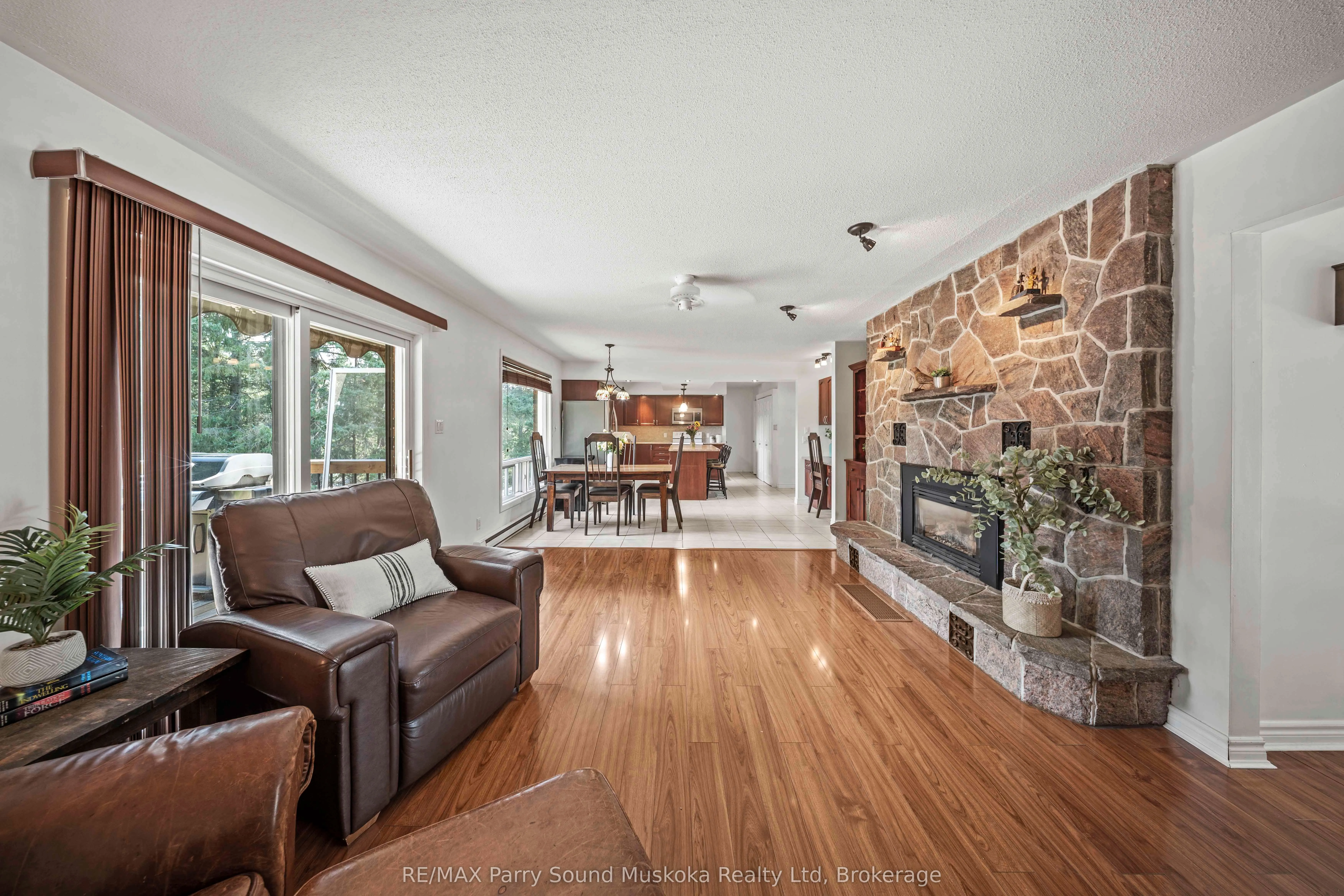 113 North Road N