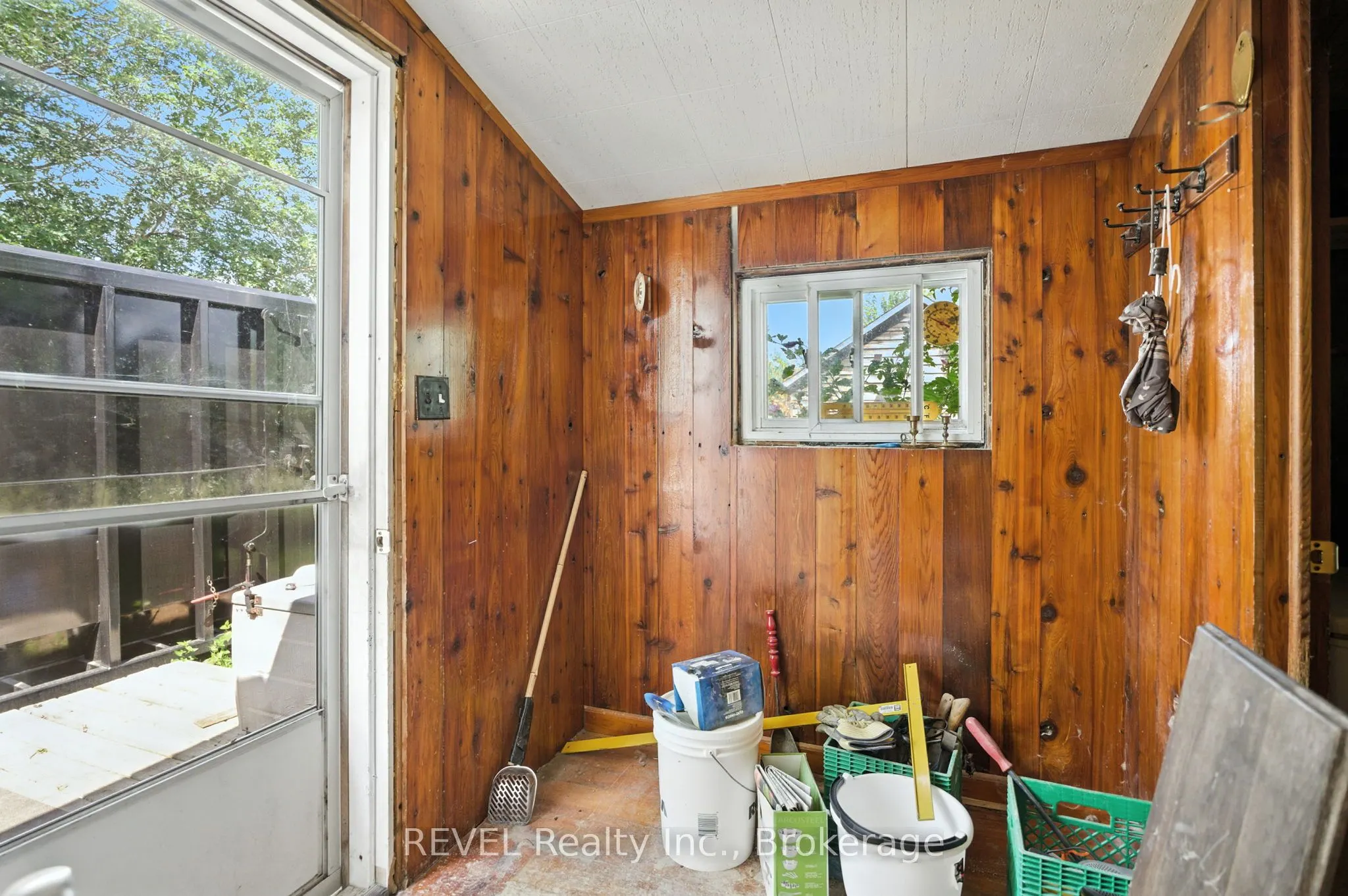 320 Netherby Road
