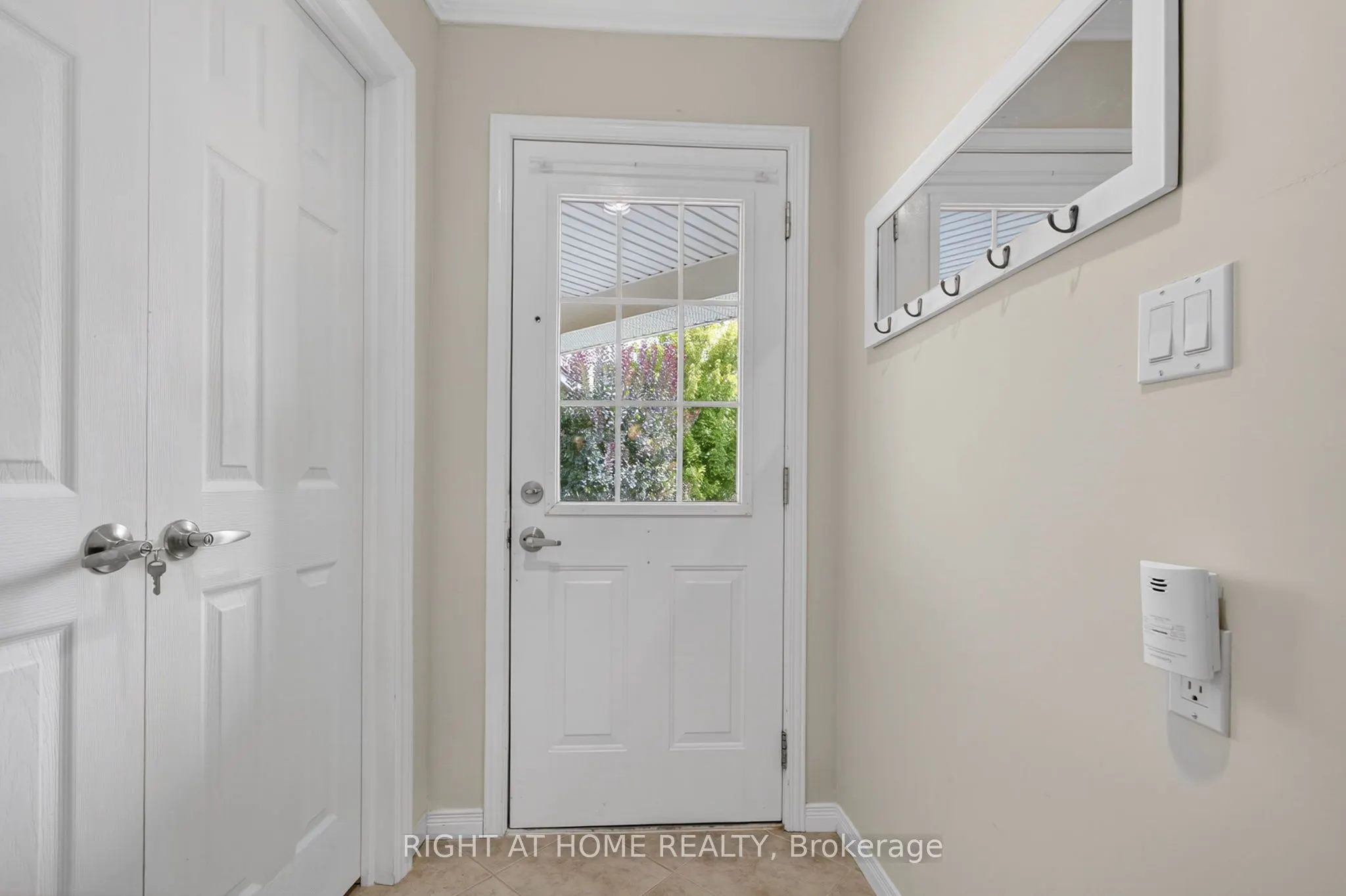 212 Holbeach Crescent
