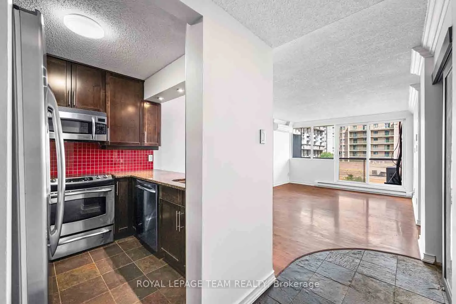 154 NELSON Street, #504