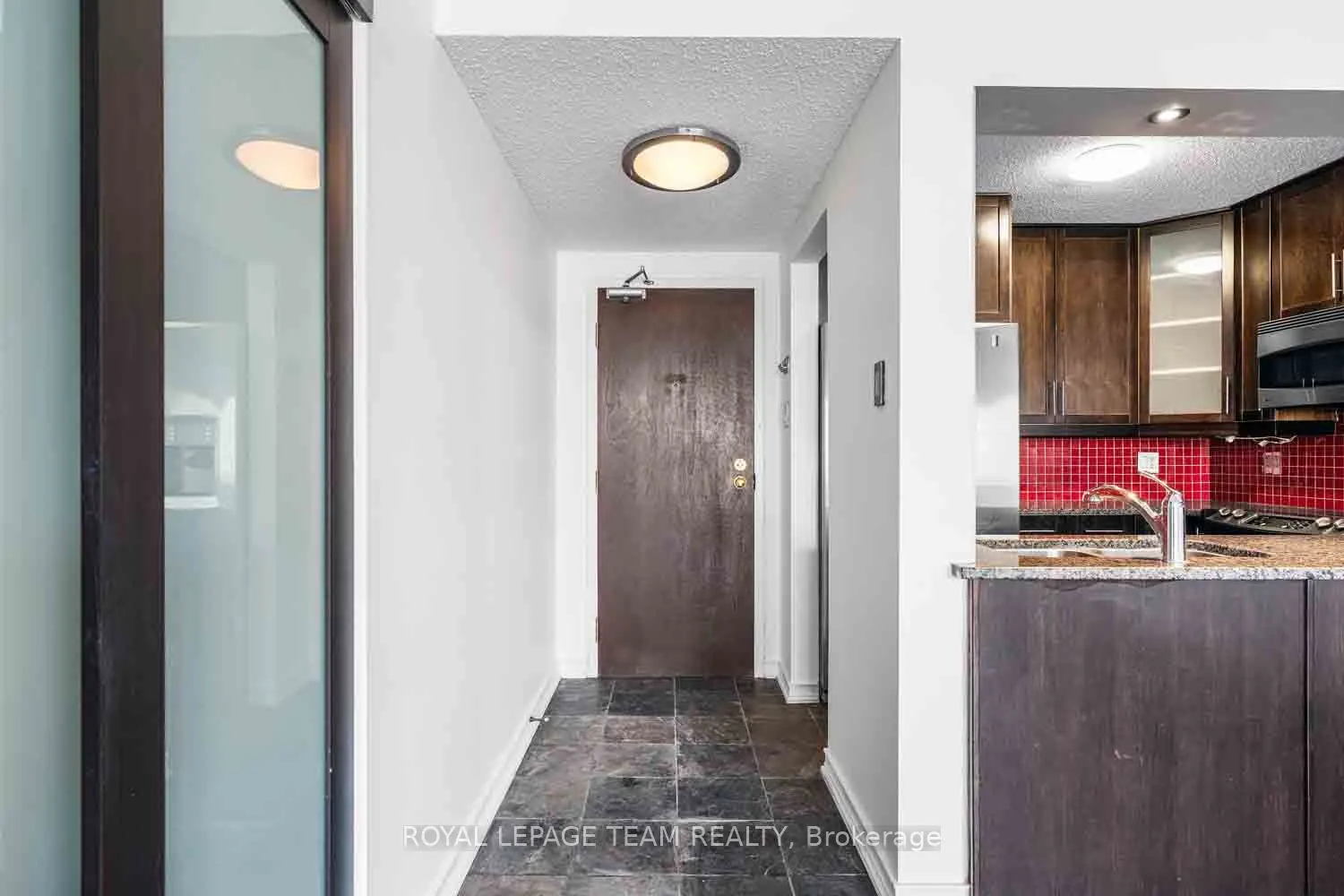 154 NELSON Street, #504