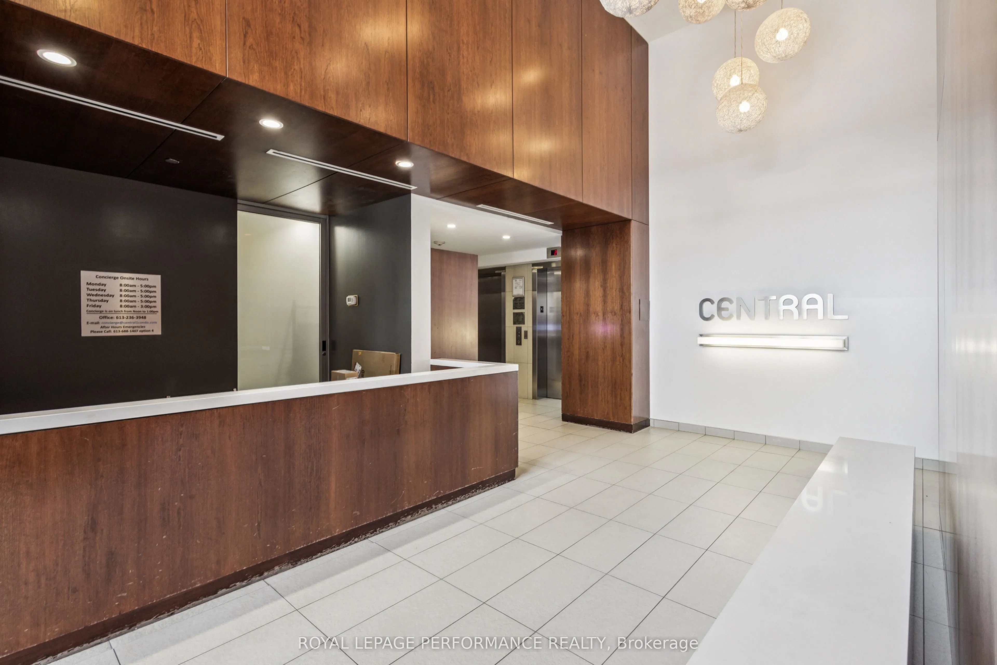 354 Gladstone Avenue, #610