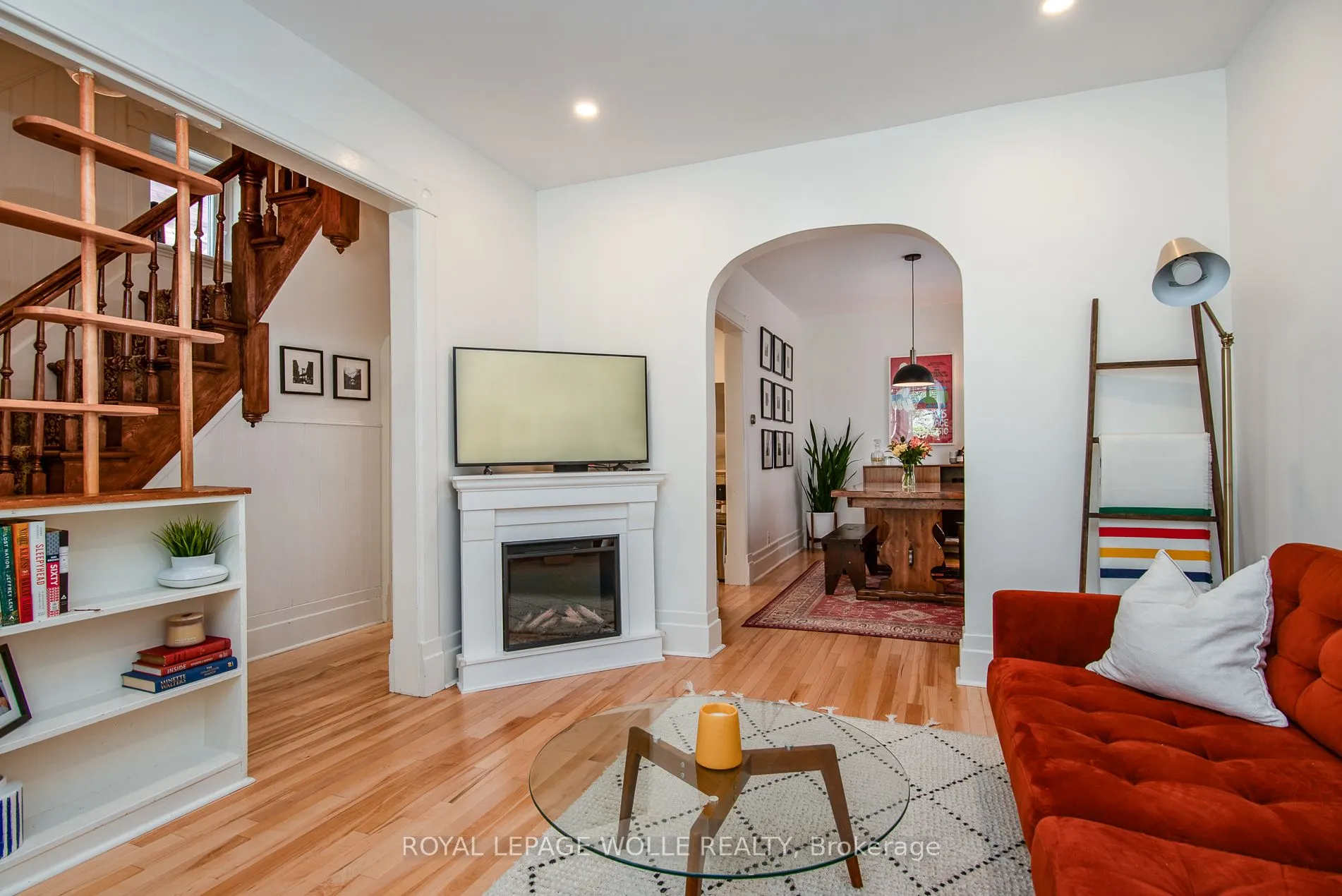 73 Water Street S