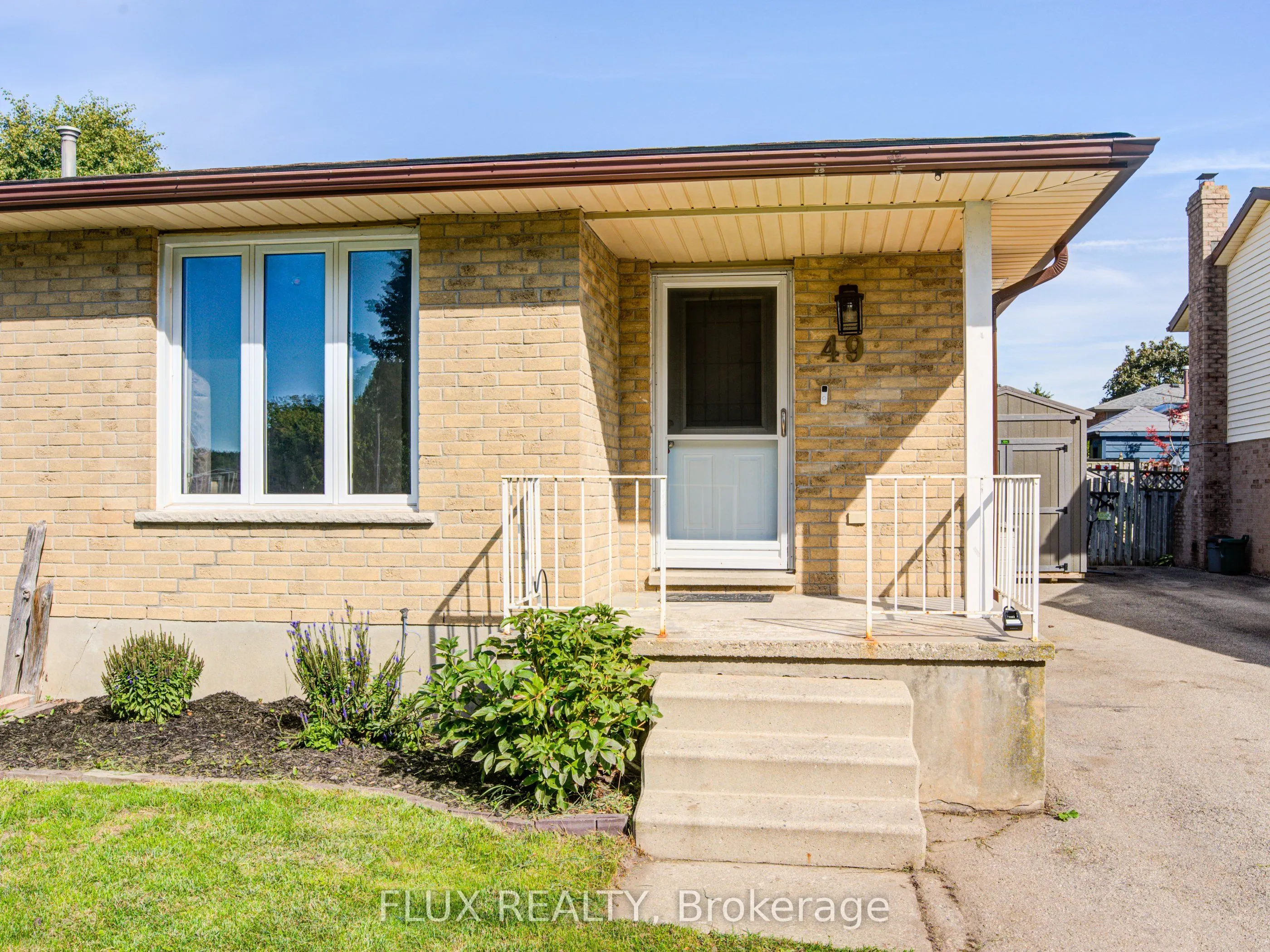 49 Linden Court