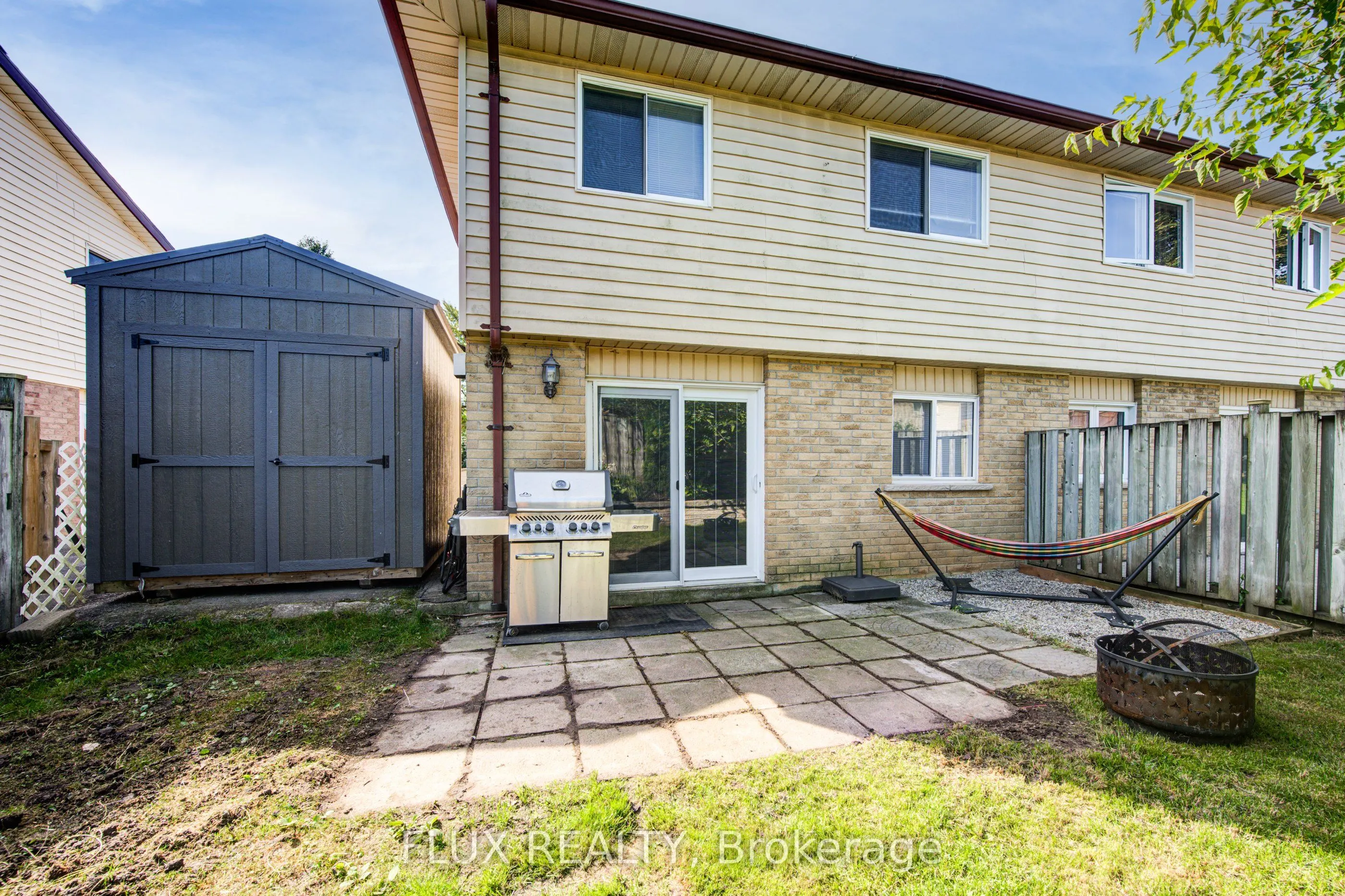 49 Linden Court