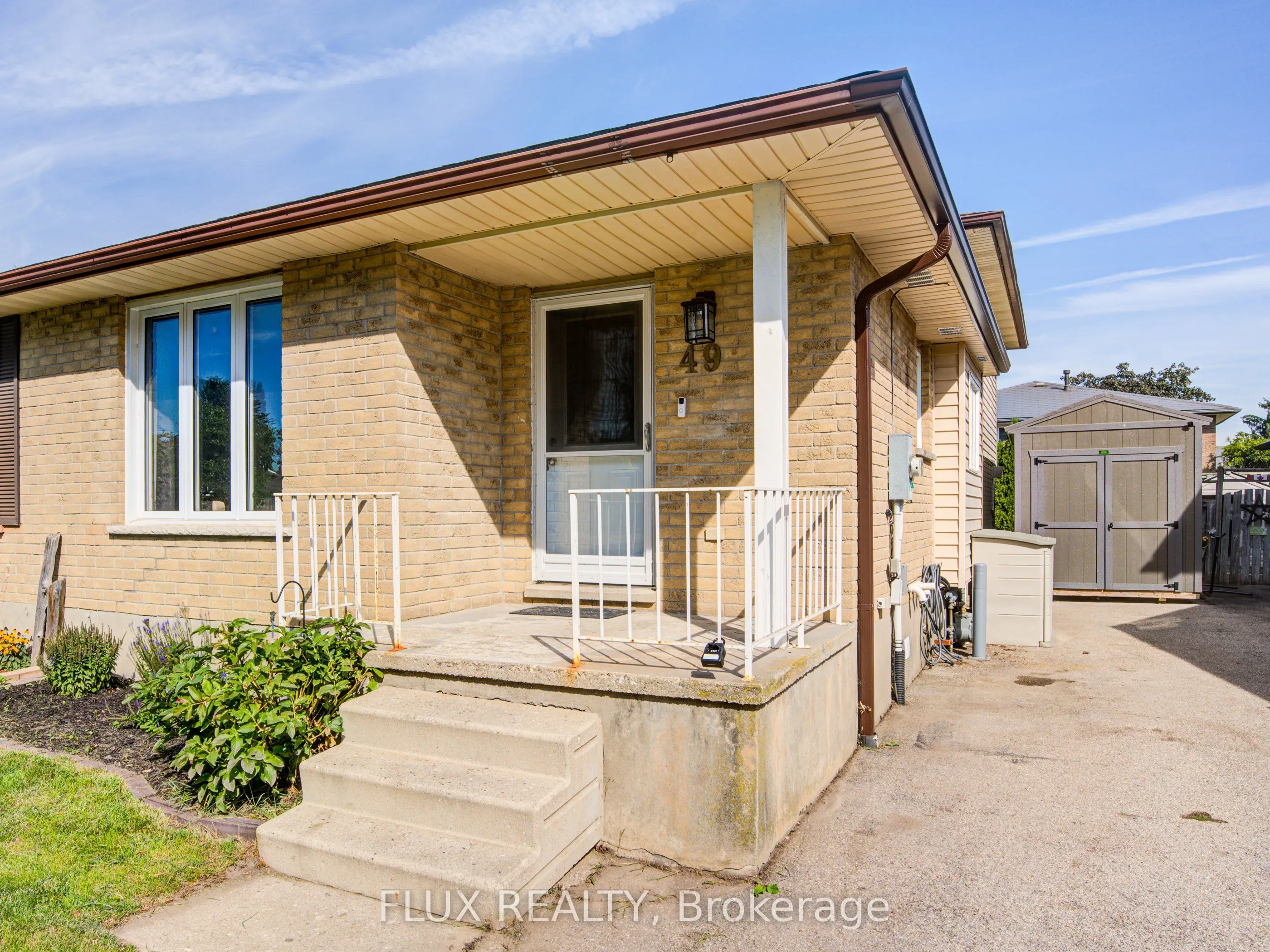 49 Linden Court