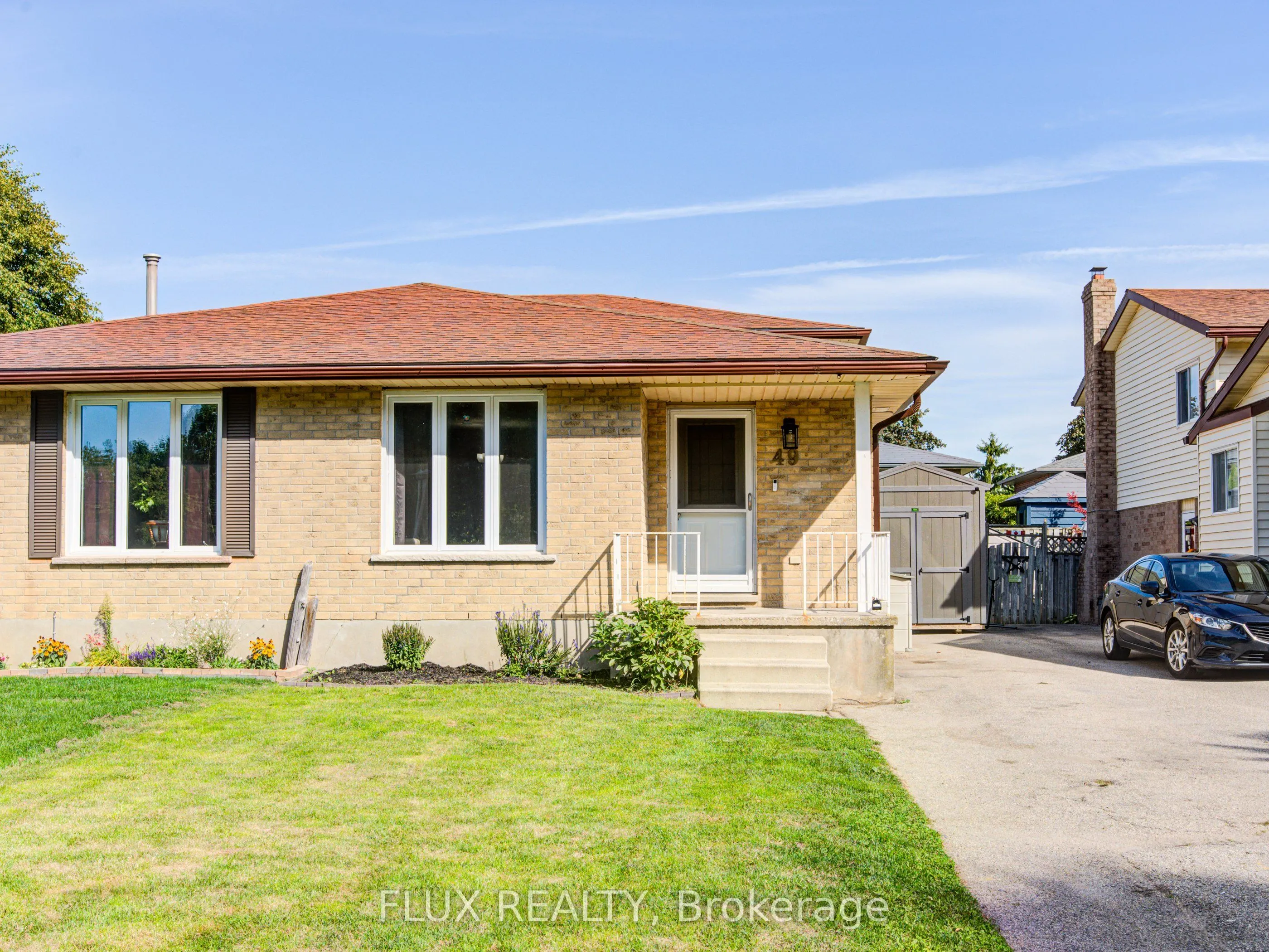 49 Linden Court