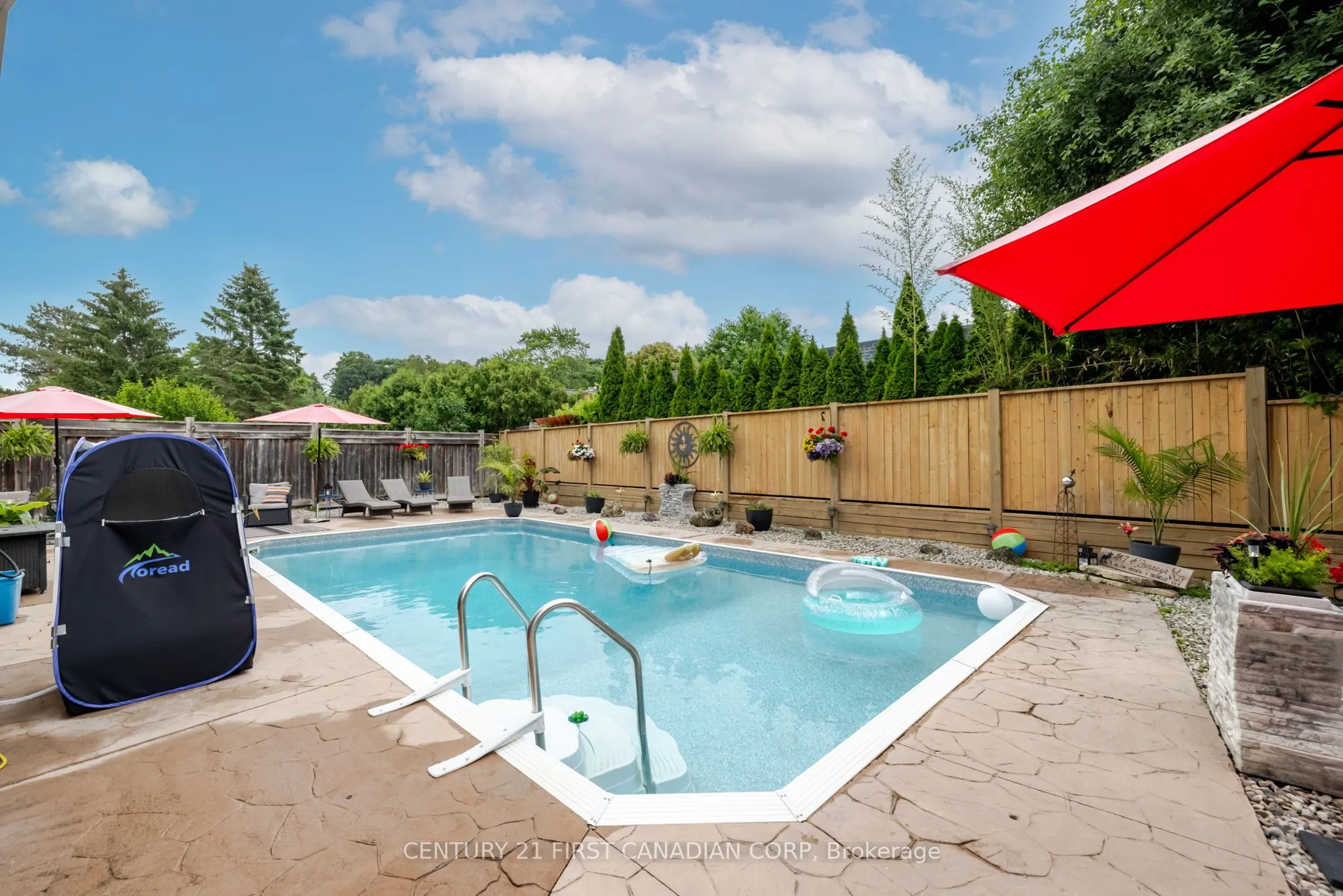 1360 Hastings Drive