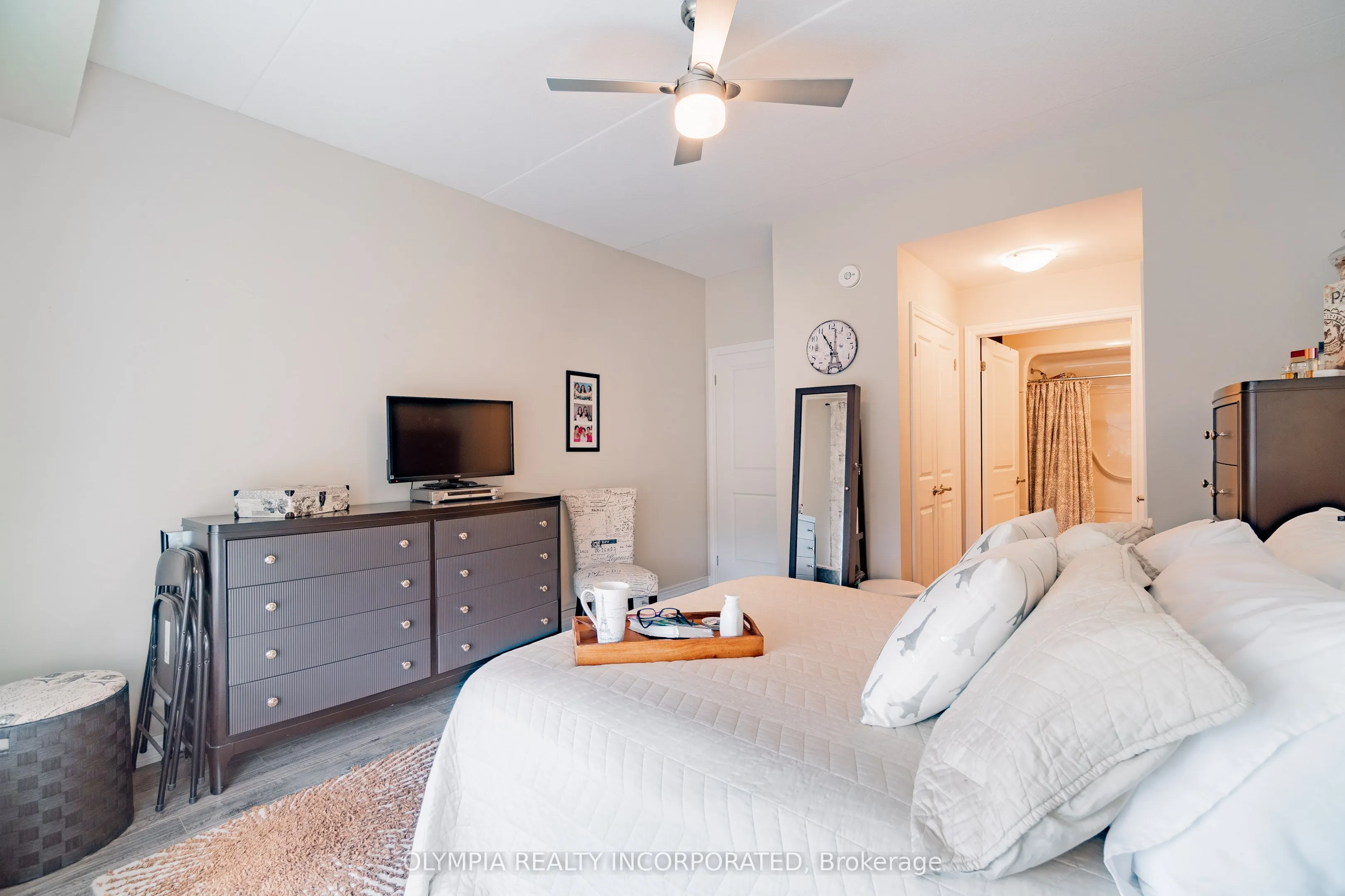 4644 Pettit Avenue, #316