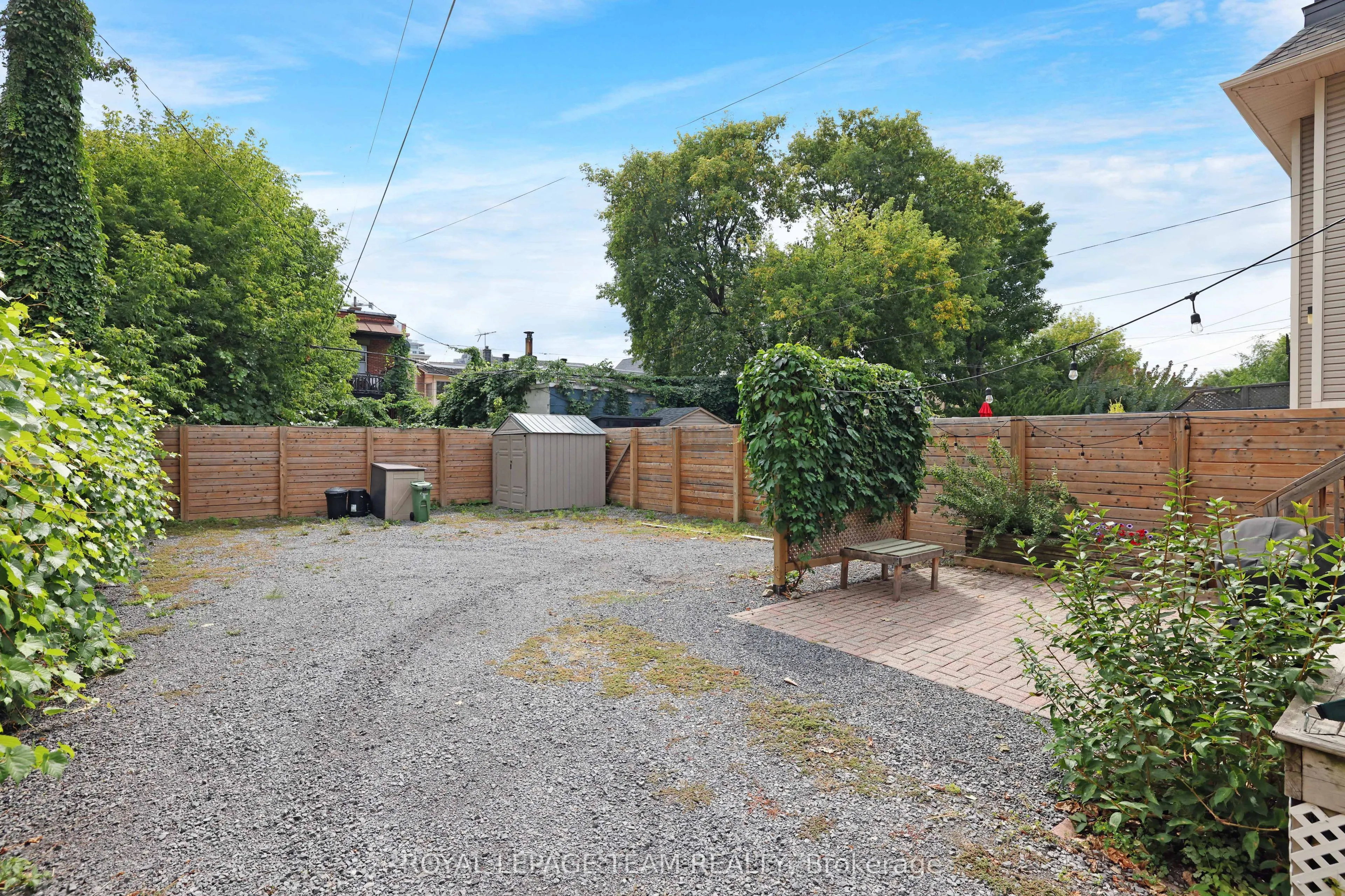 166 GUIGUES Avenue
