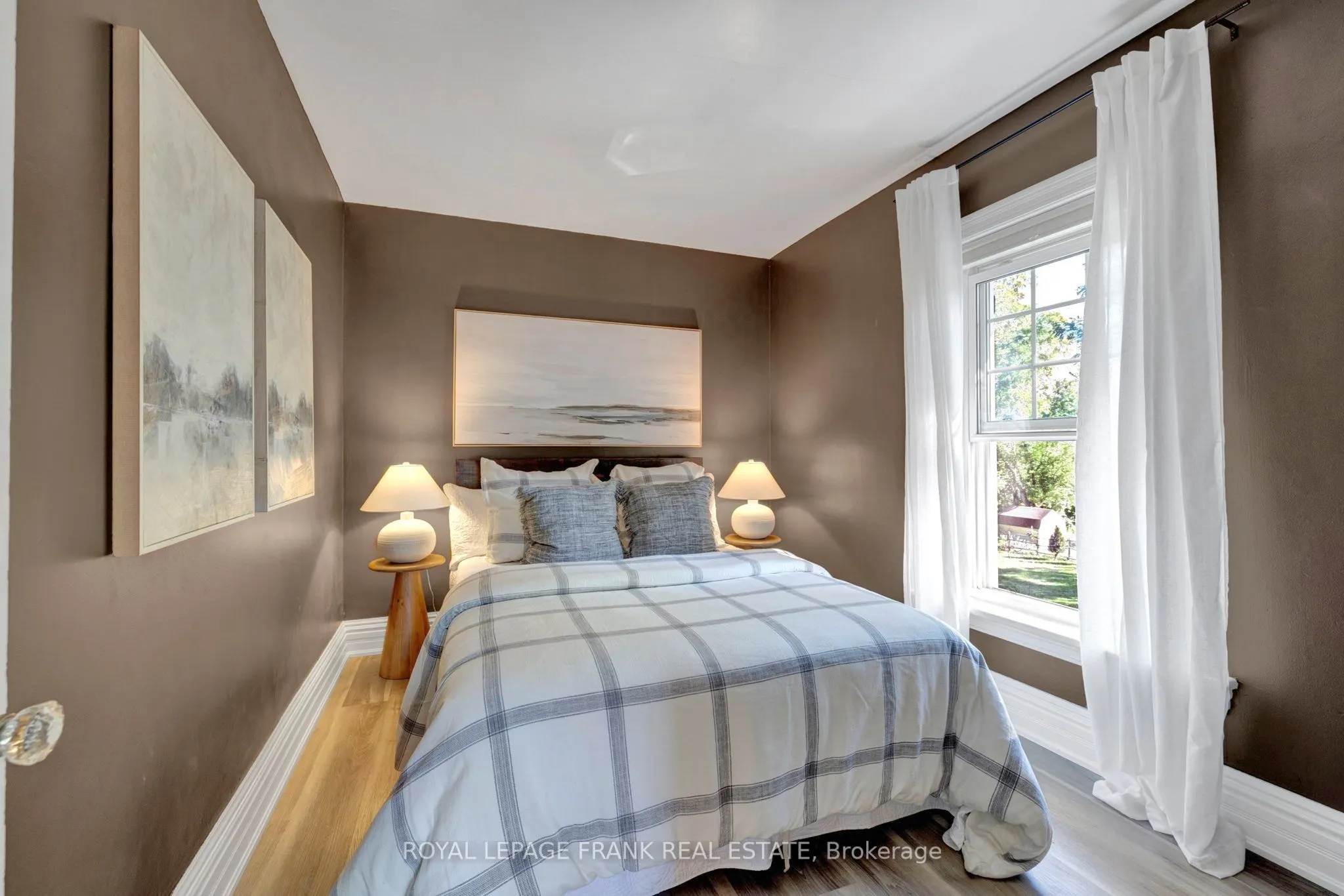 18 Nassau Street
