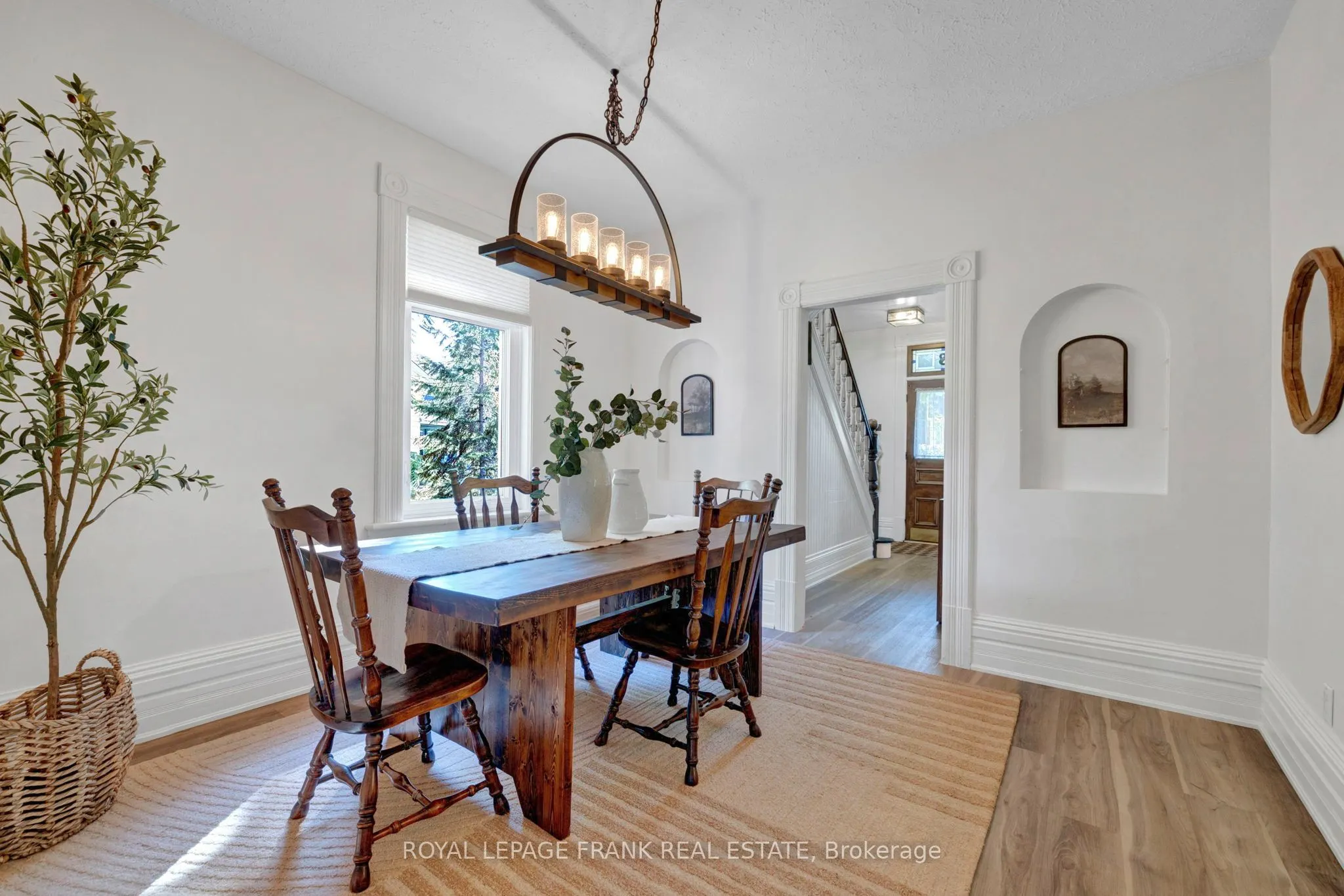 18 Nassau Street